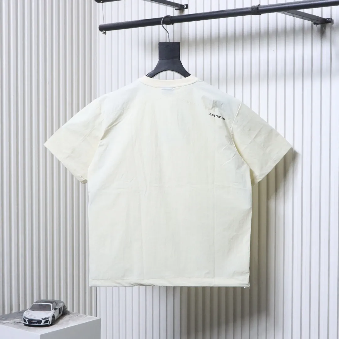 Back Uni Race Flag Patchwork Zip-Pocket T-Shirt