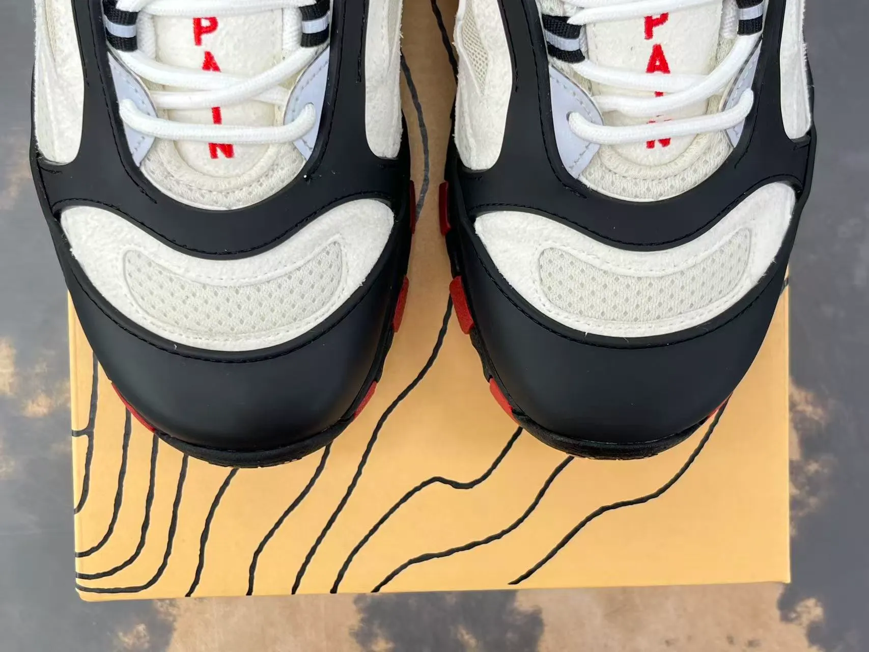 Mesh Toe Box