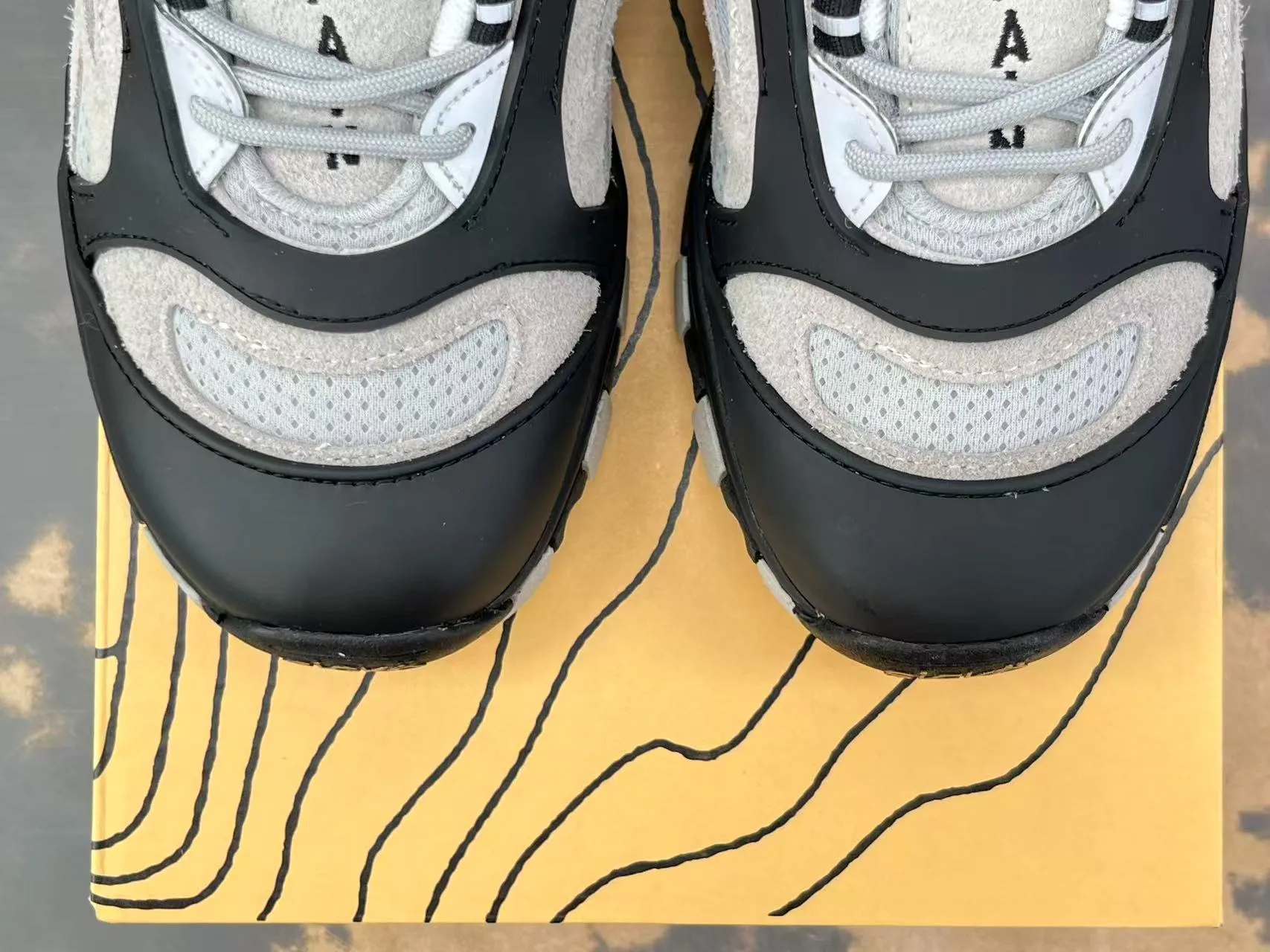 Mesh Toe Box