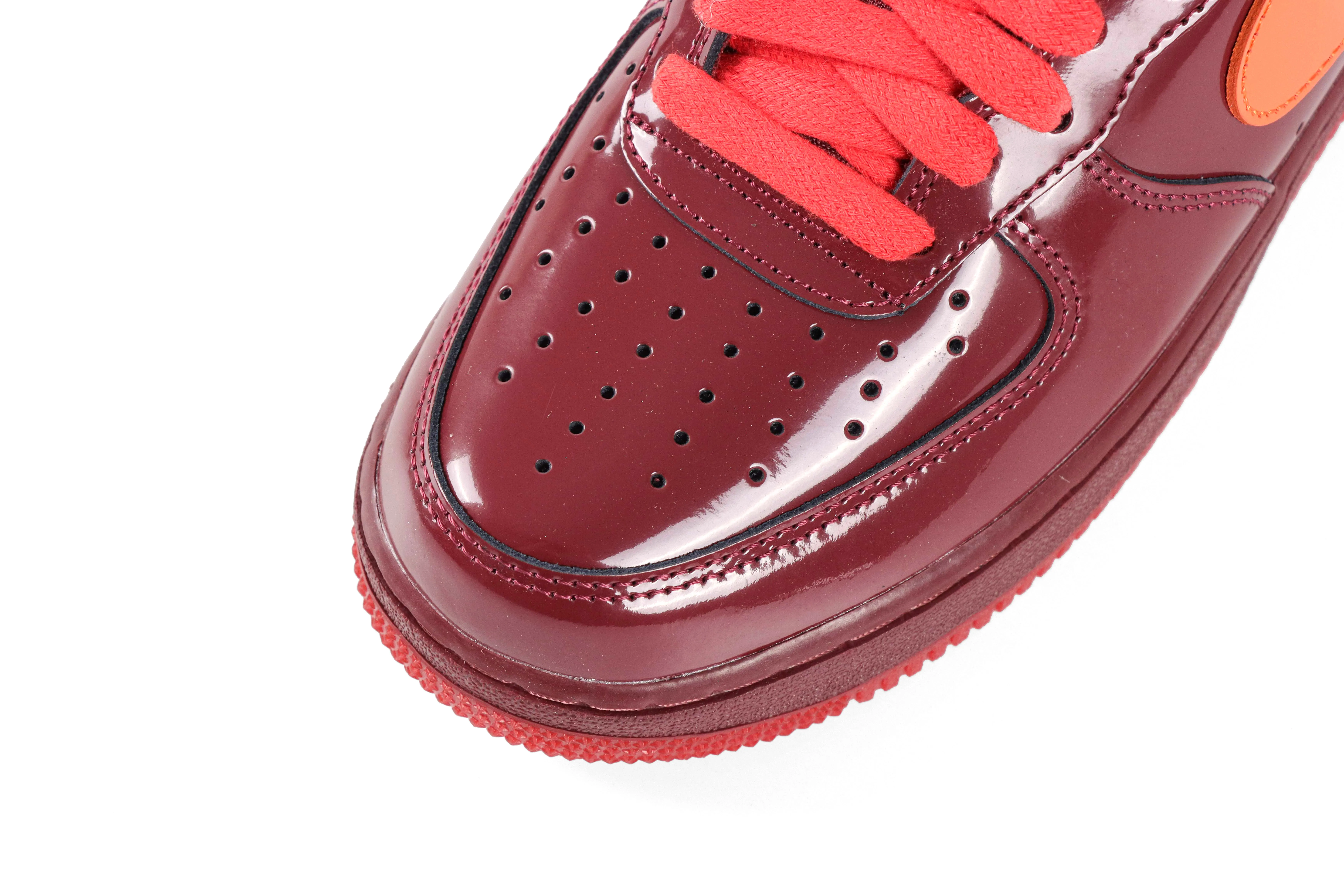 Mesh Toe Box