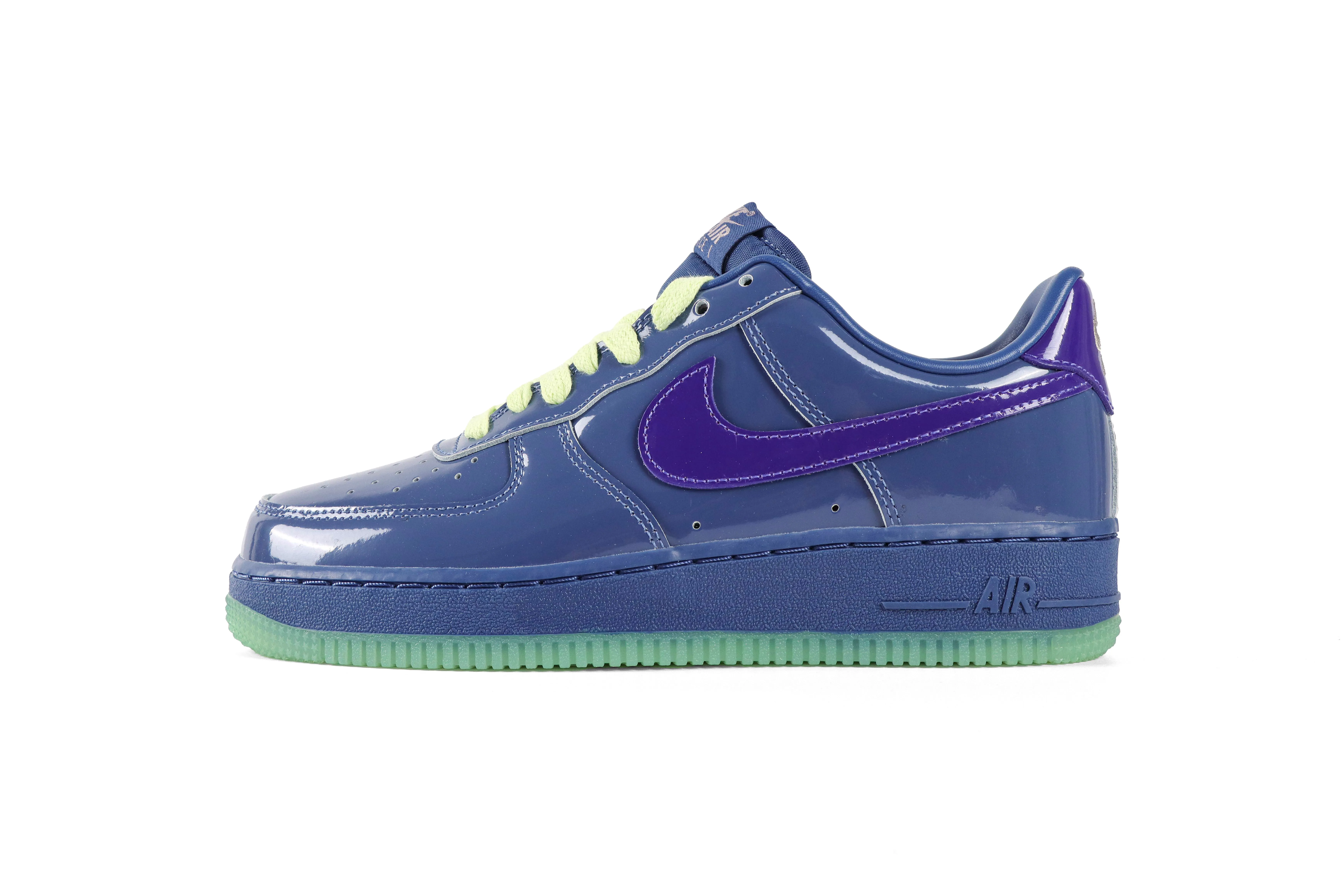 Air Force 1 Low QS Mystic Navy Grape Ice Patent Leather Sneakers Left Side View