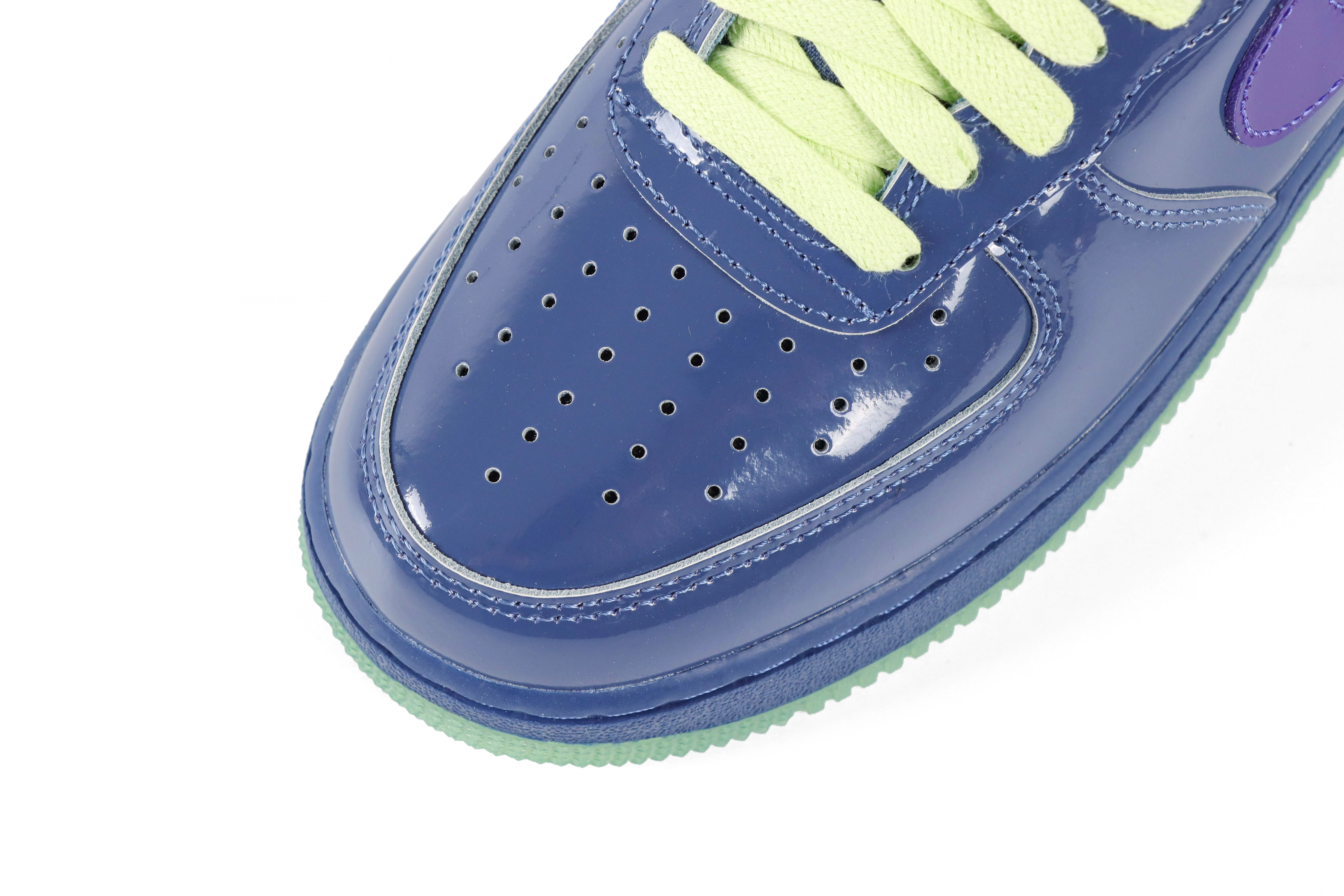Mesh Toe Box