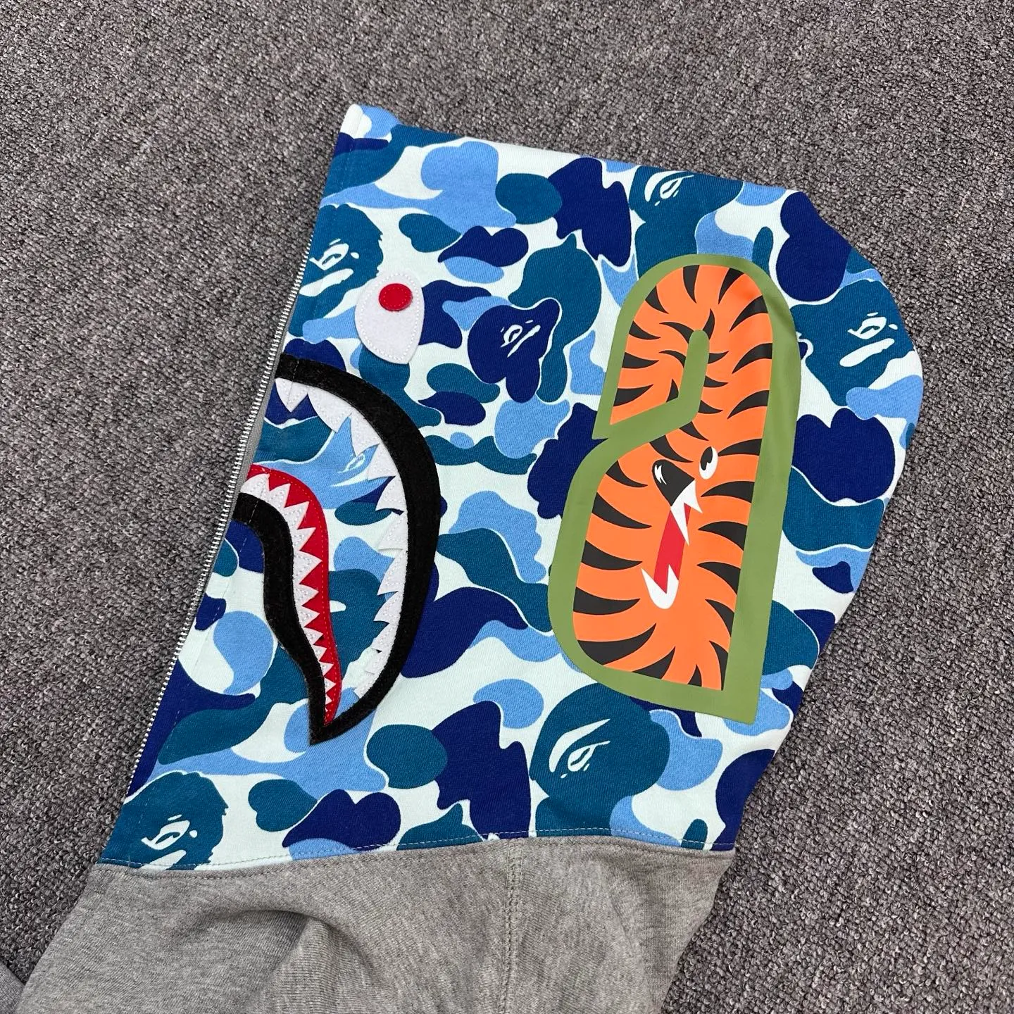 Hoodie Detail