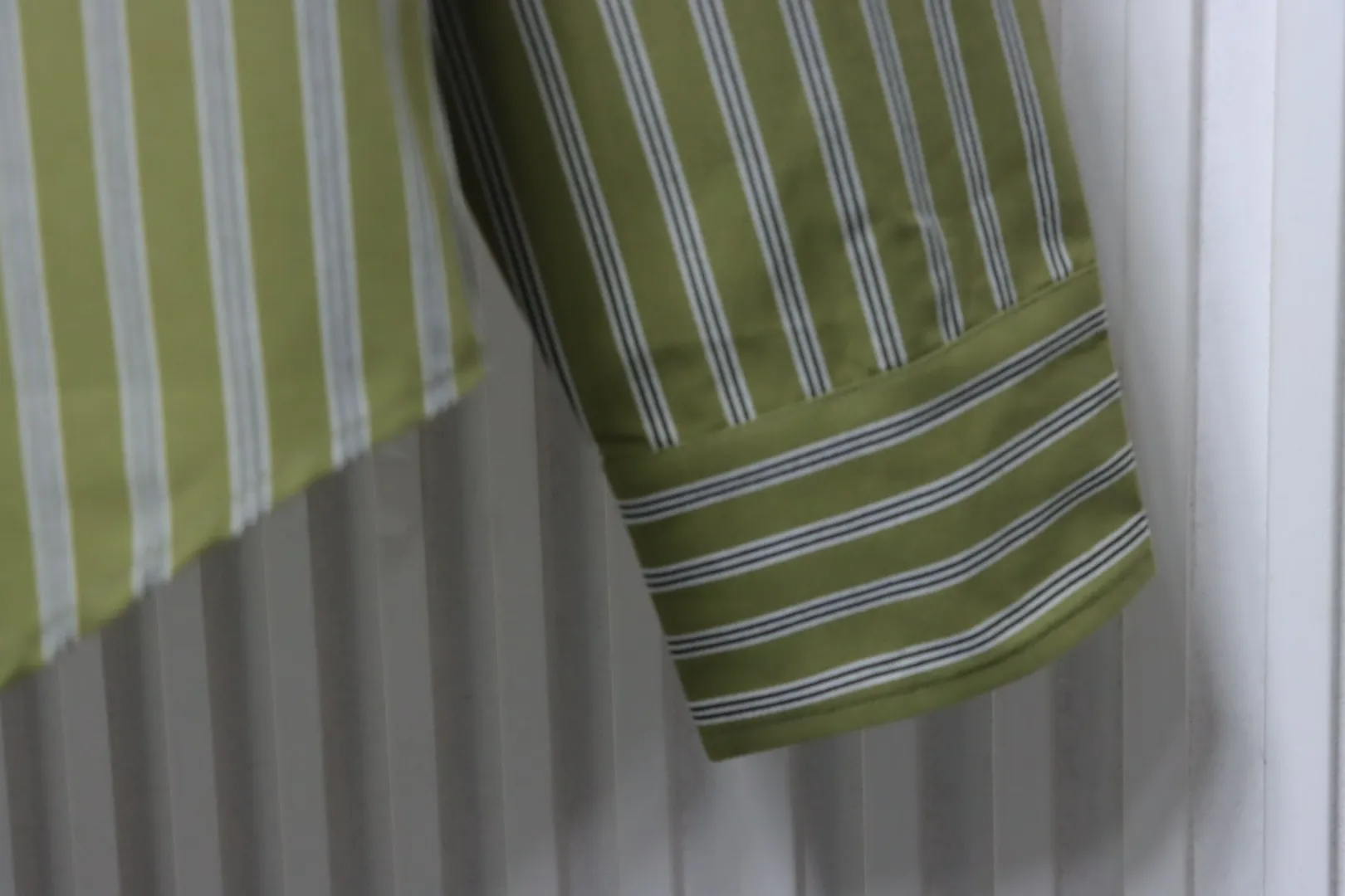 Long Sleeve Detail