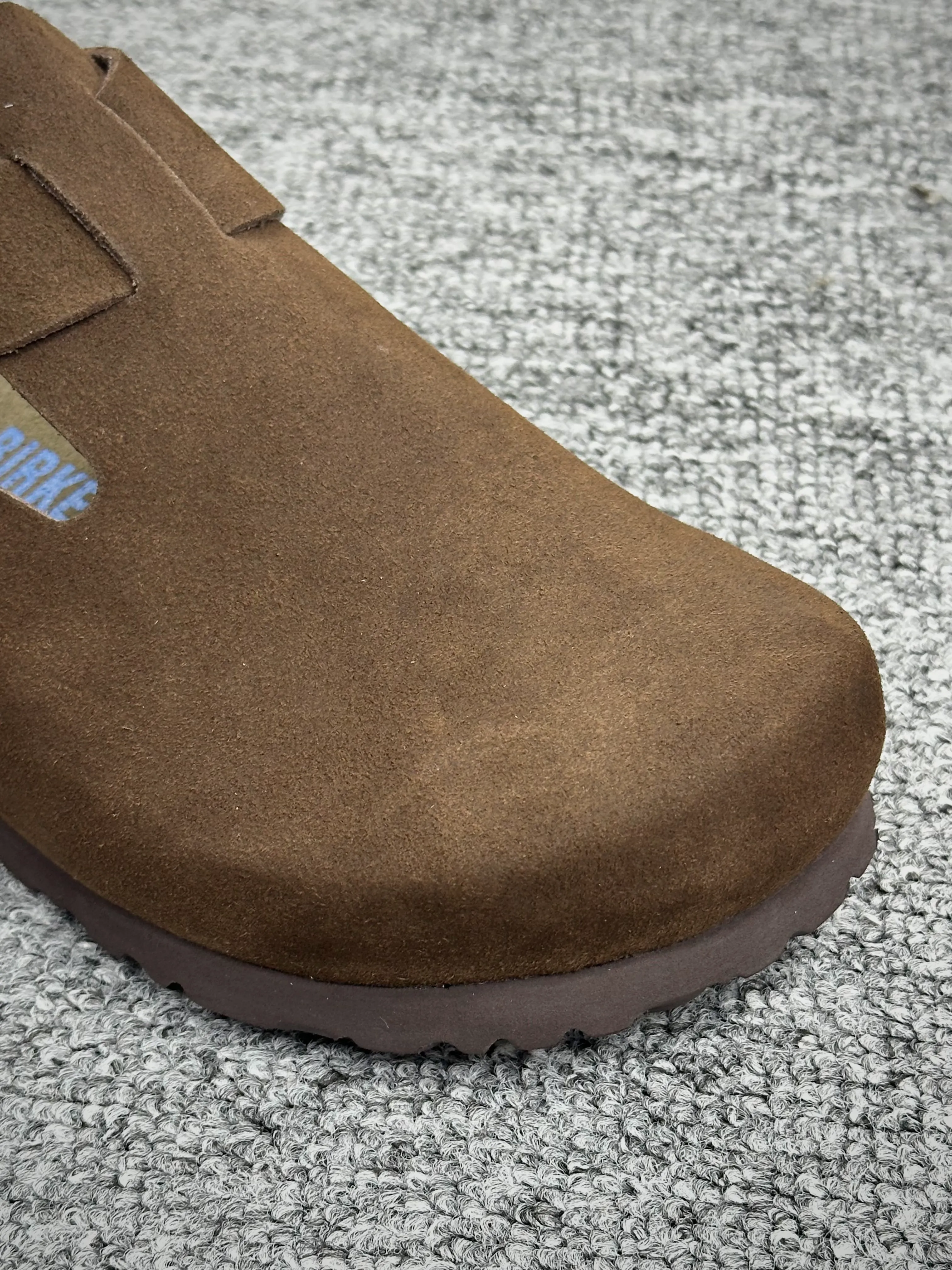 Mesh Toe Box