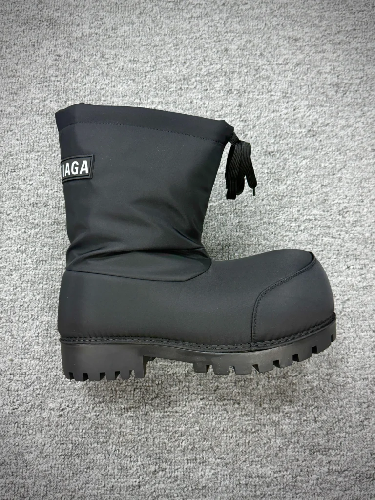 BLCG Alaska Black Nylon Mid-Calf Snow Boots Right Side View