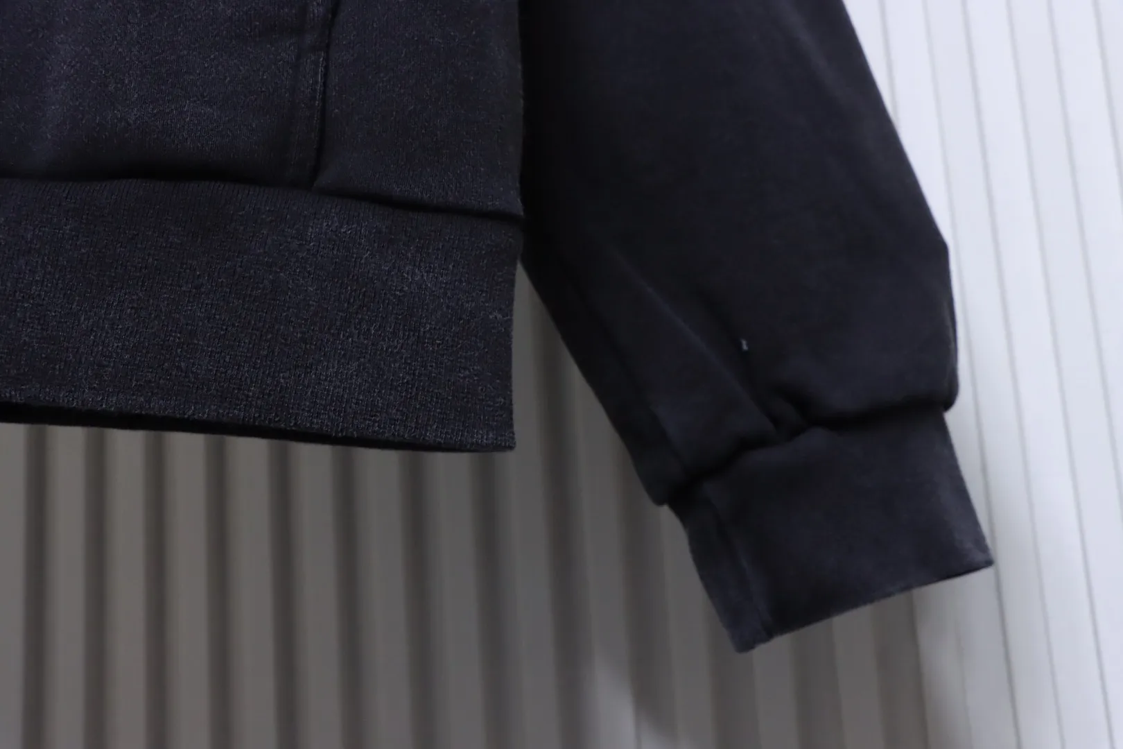 Long Sleeve Detail