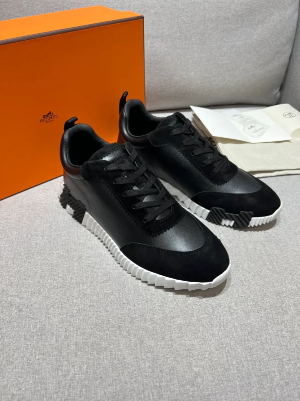 Black Bouncing Suede Leather Sneakers