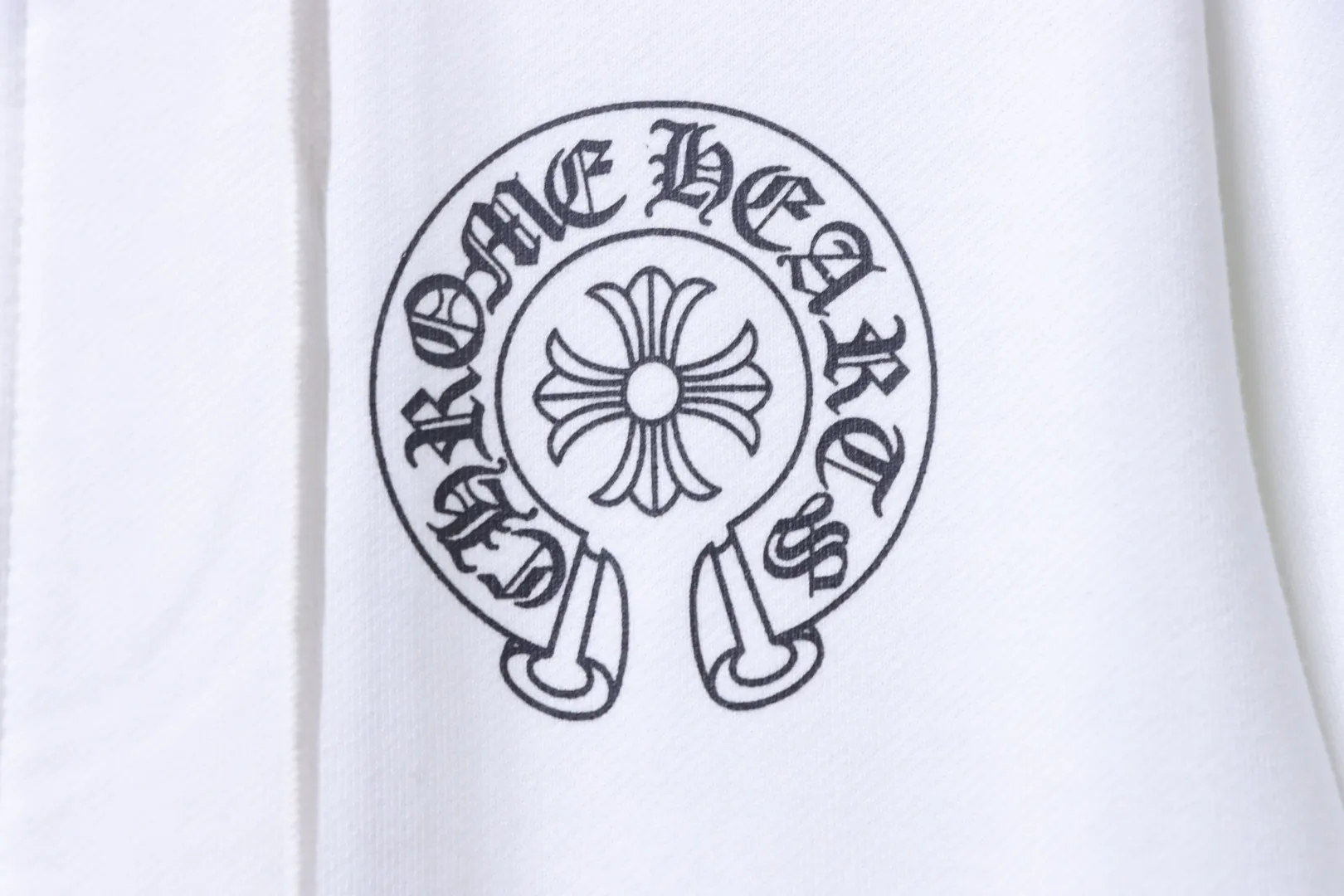 Logo Detail