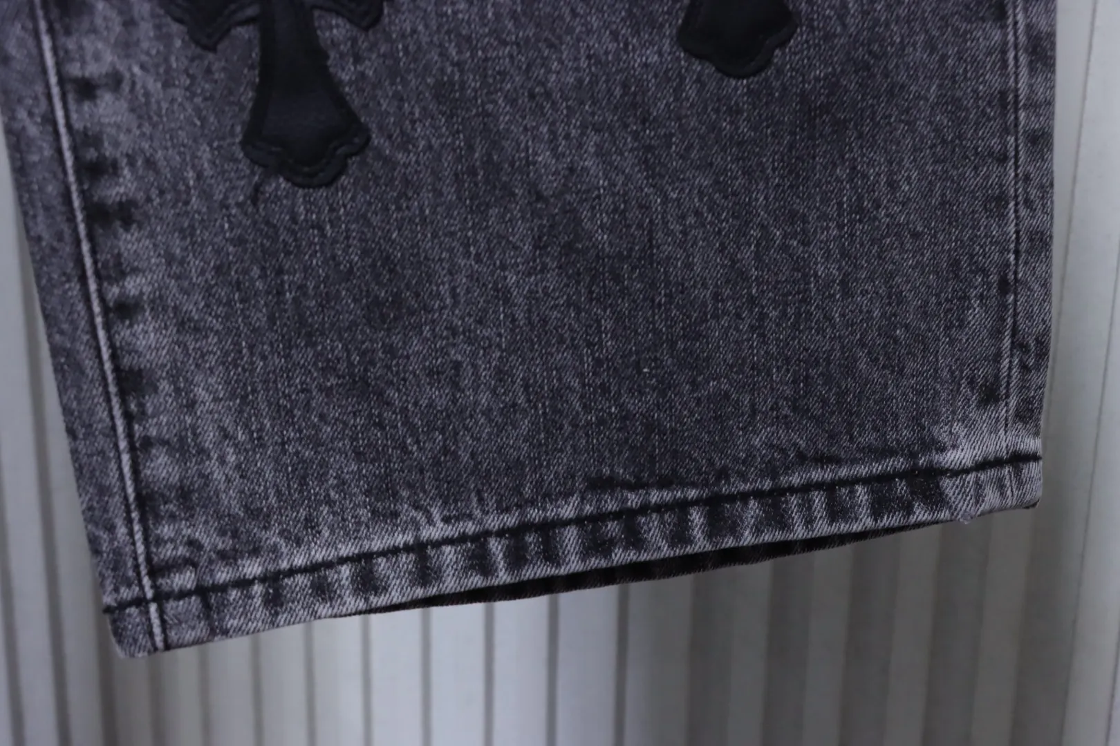 Bottom Hem Detail