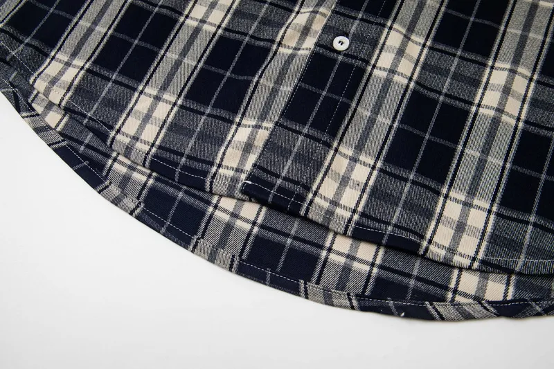 Bottom Hem Detail
