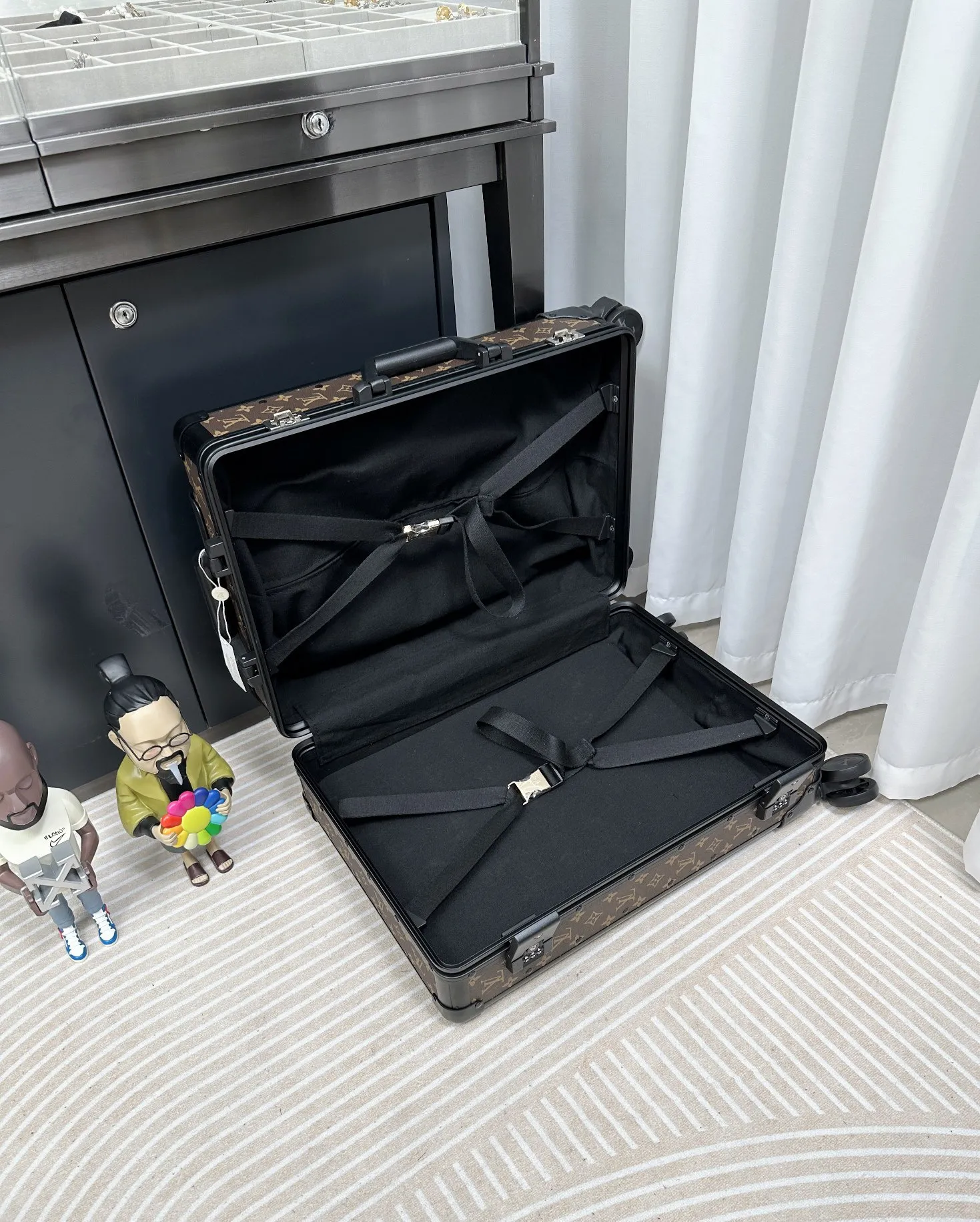 Classic monogram luggage interior with straps