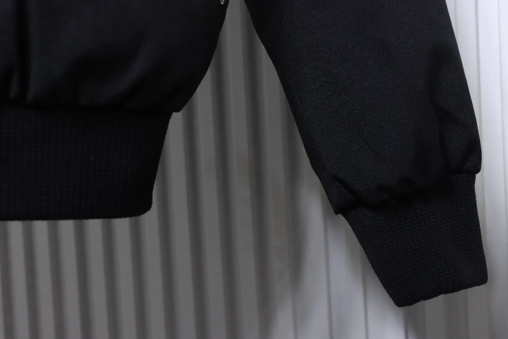 Long Sleeve Detail