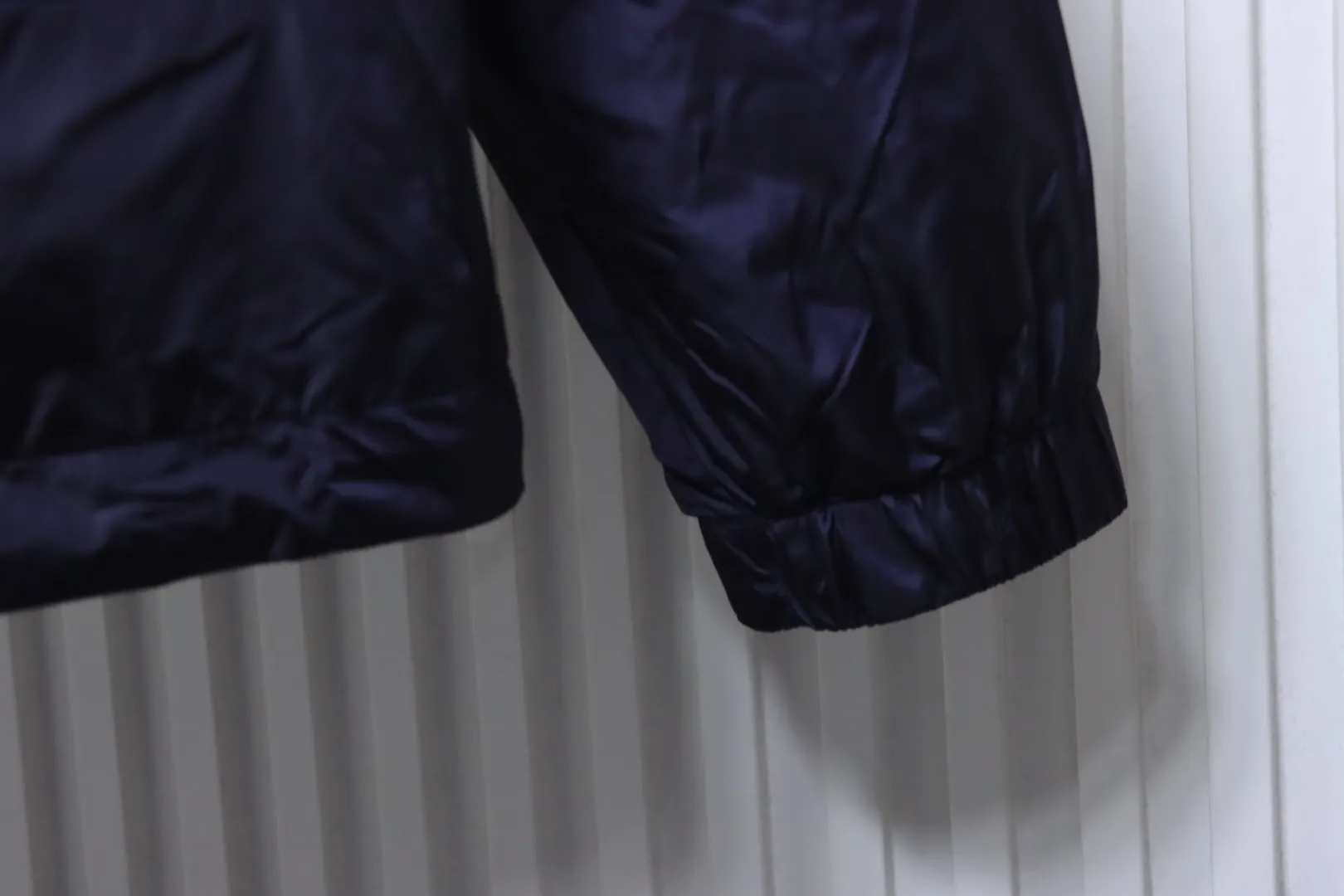 Long Sleeve Details