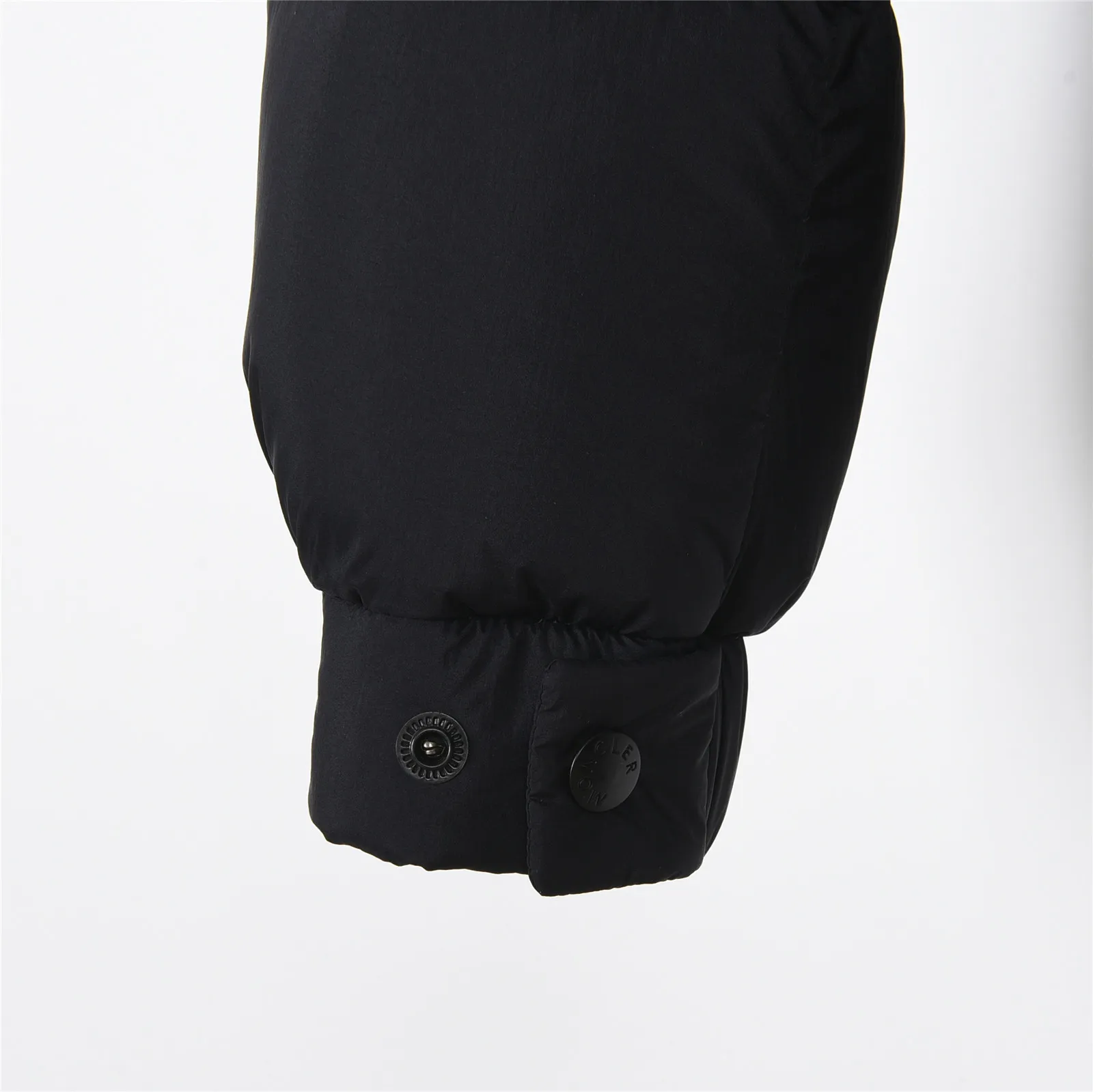 Sleeve Cuff Details