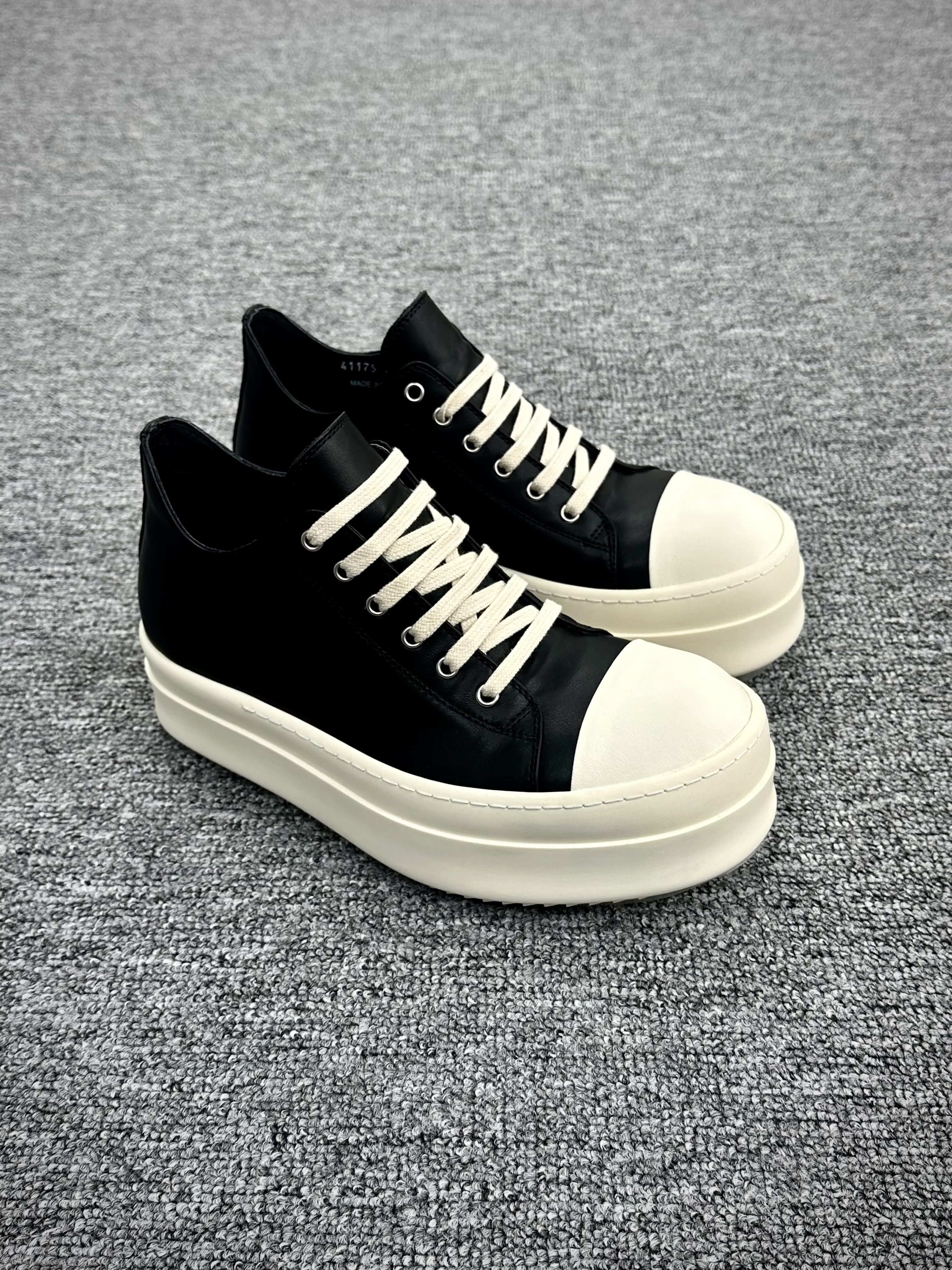 R 0wens Black Milk Leather Low Sneakers Angeled View