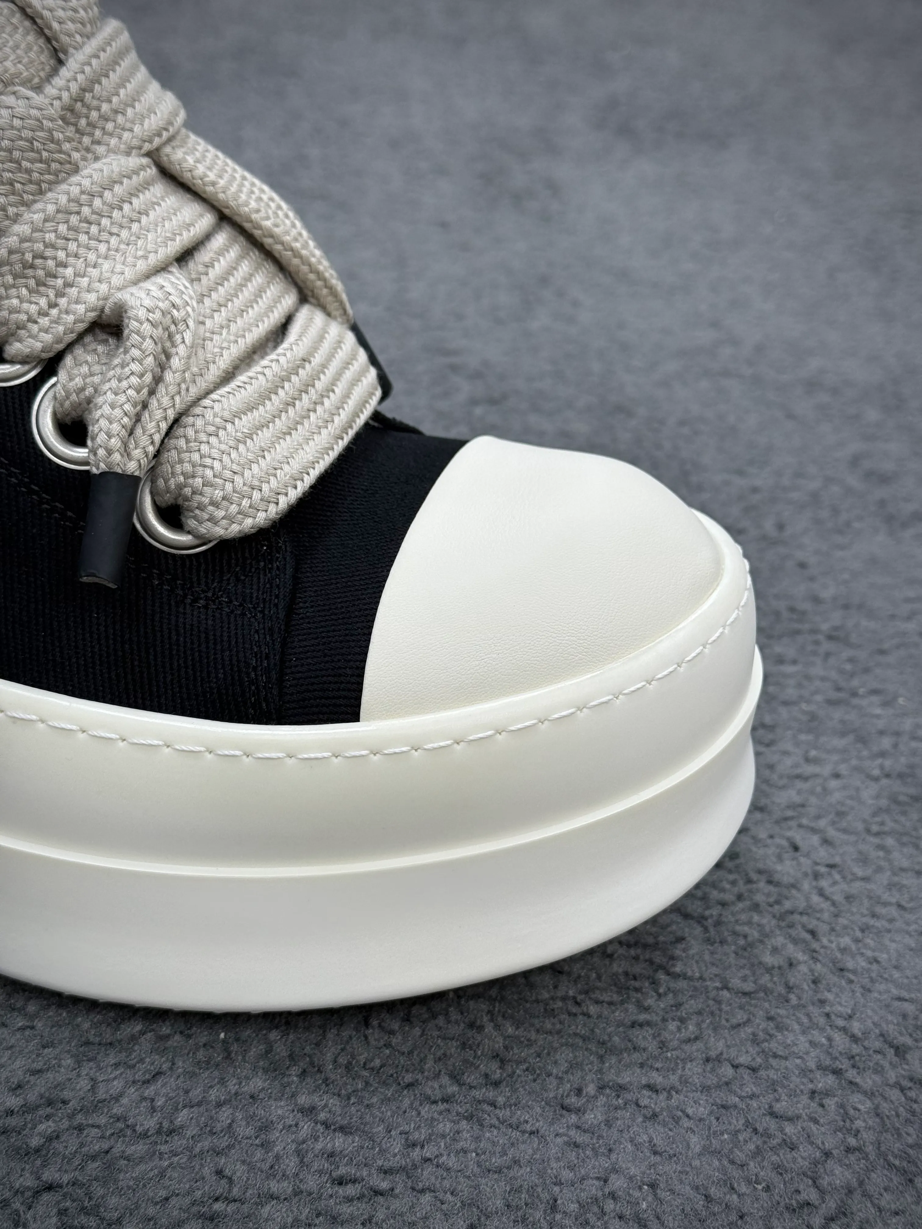 Mesh Toe Box