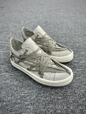 R 0wens Hollywood Megalace Dinge Grey Suede Low Sneakers Angeled View