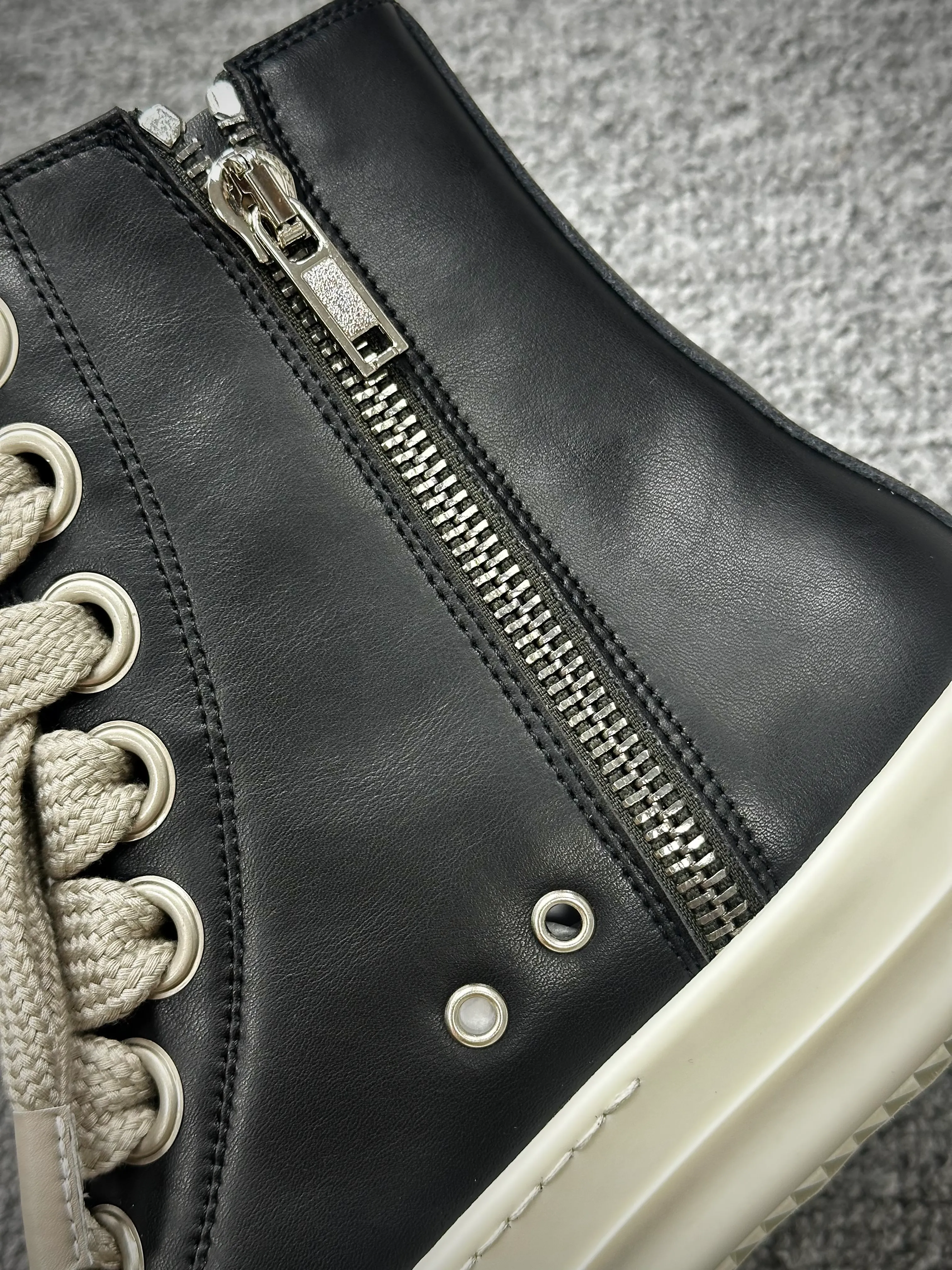 Side Zipper Detail