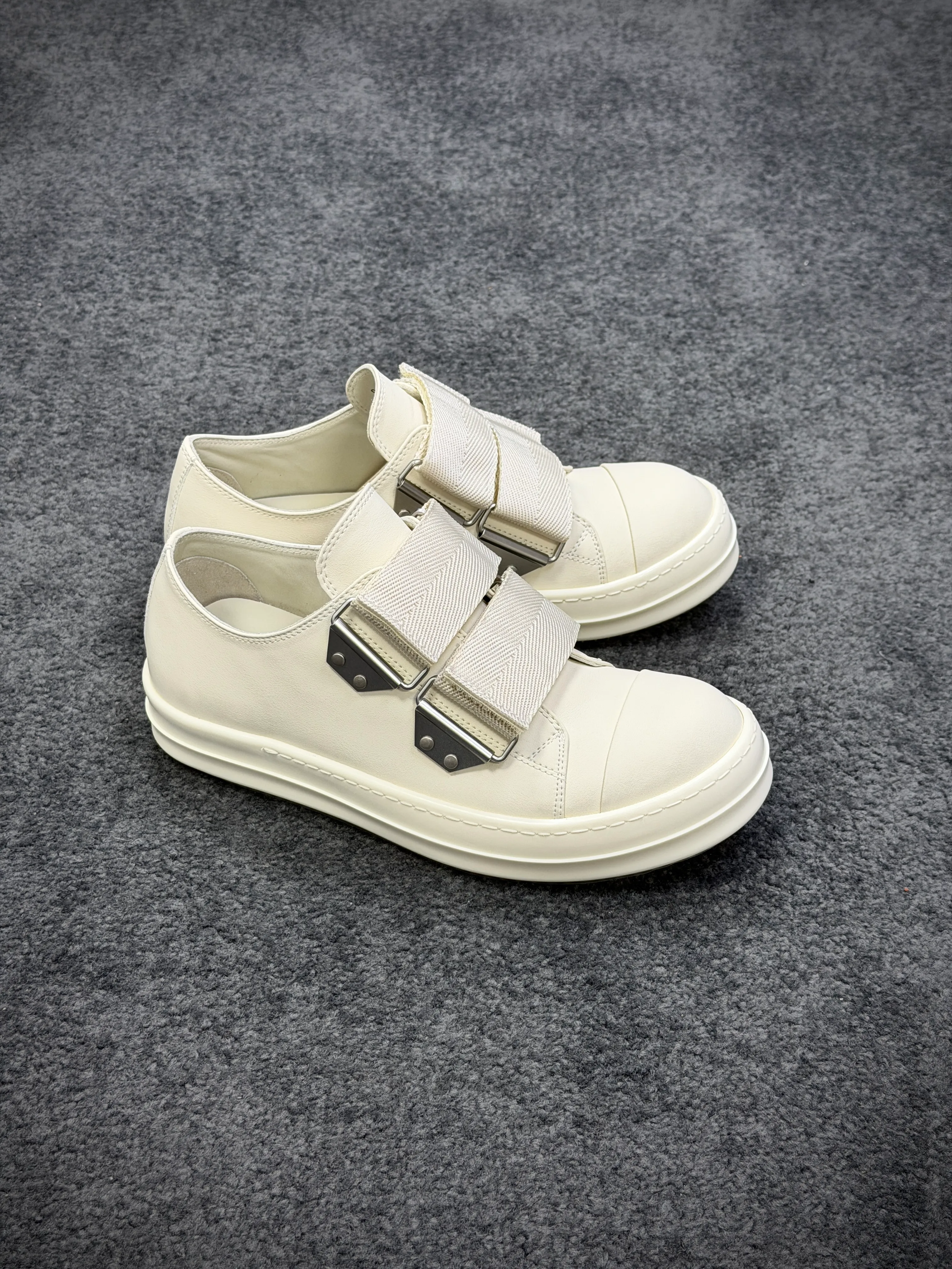 R 0wens Temple Strap Leather Low Off-White Sneakers Right Side View