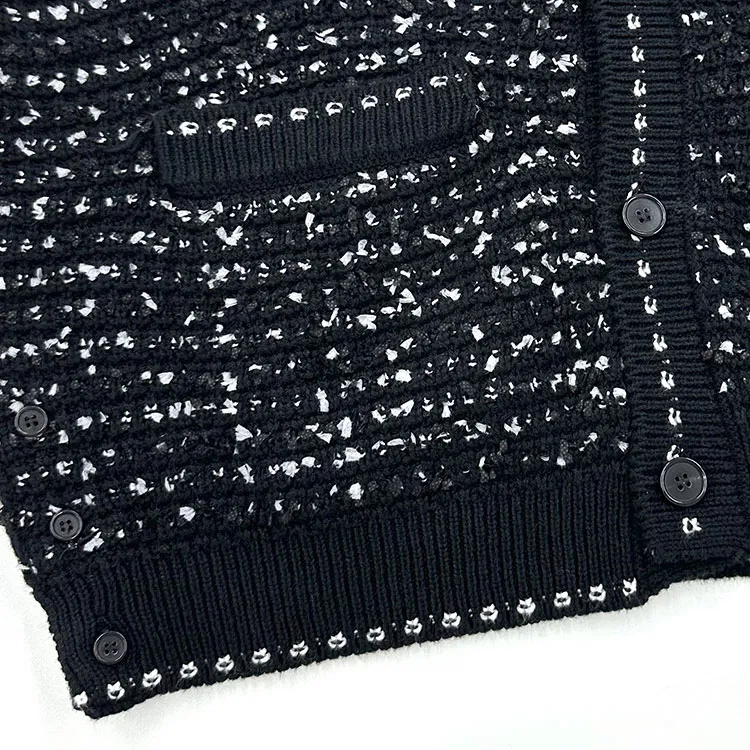 Bottom Hem Details