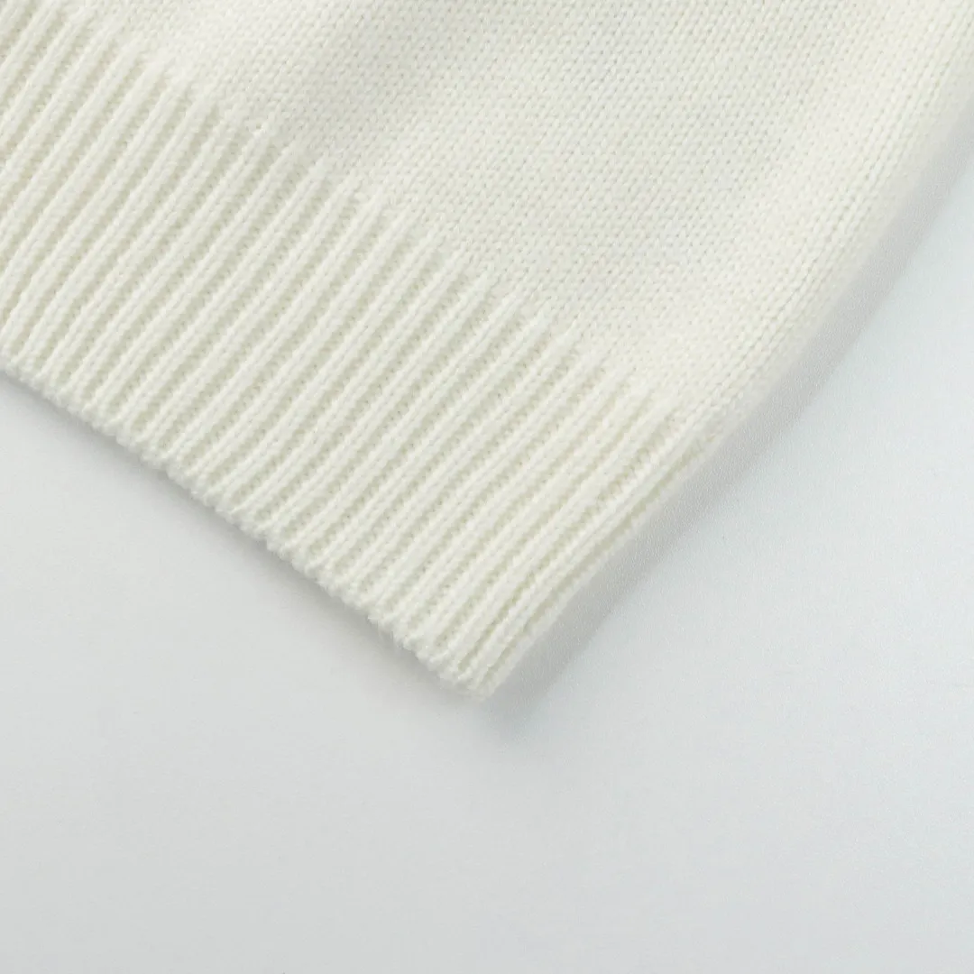 Bottom Hem Details