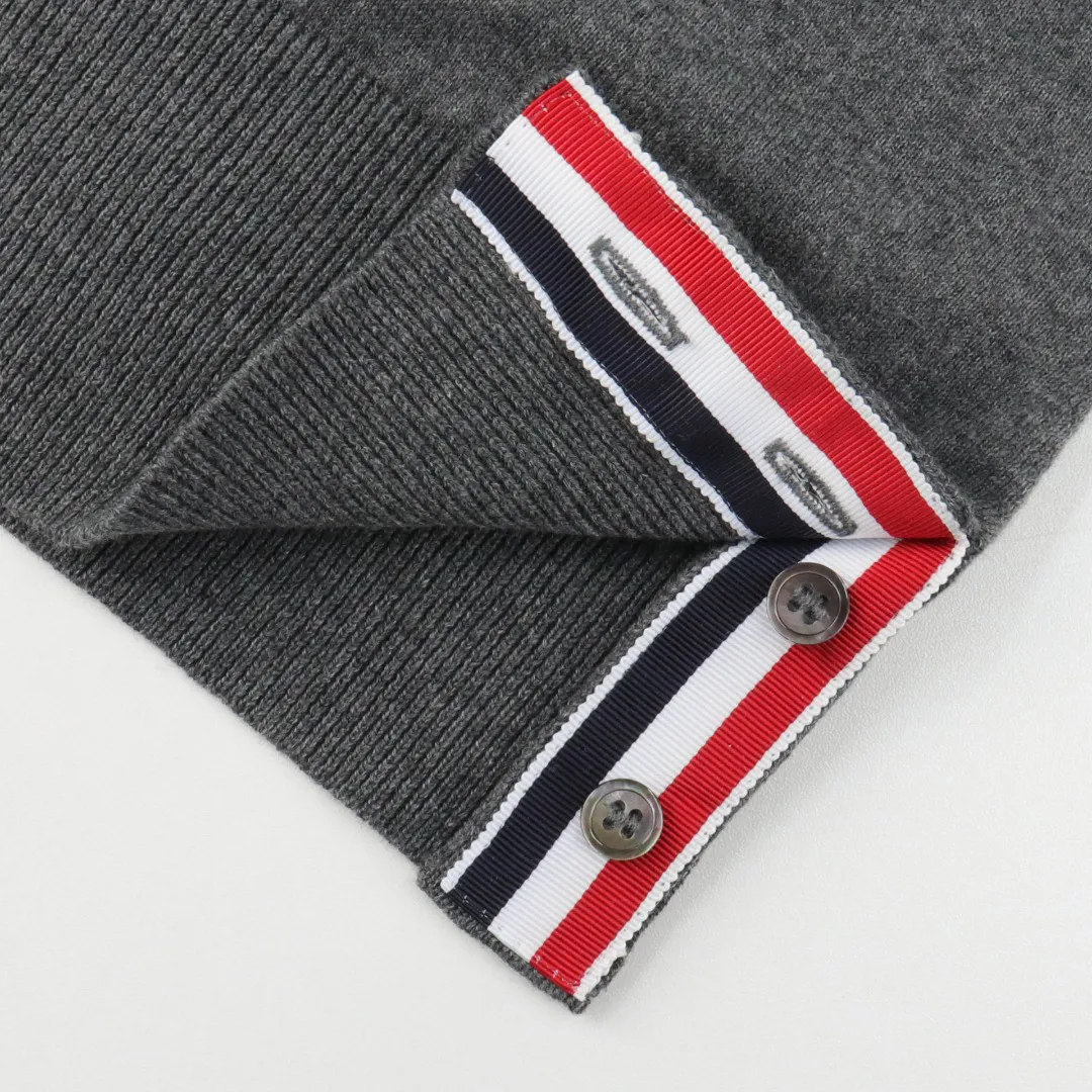 Tricolor Stripe Button Hem Detail