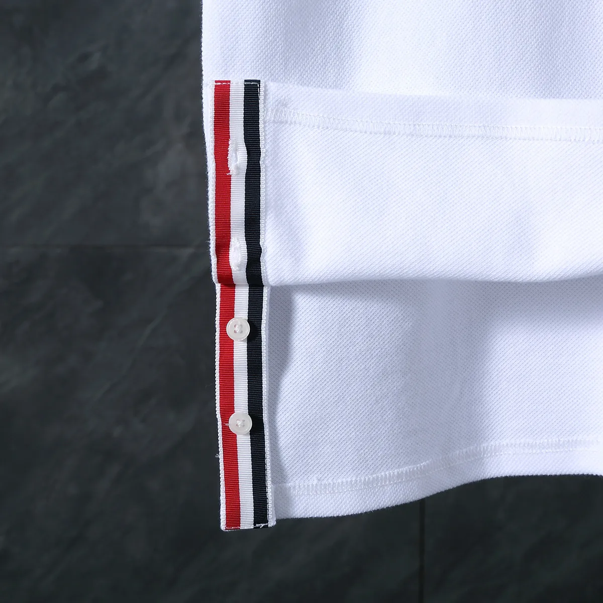 Button Hem Tri-color Details