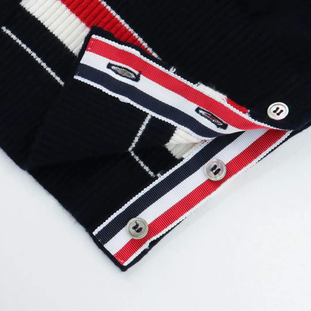 Tricolor Stripe Button Hem Detail