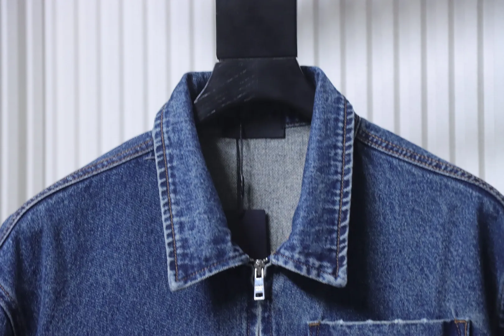 Collar