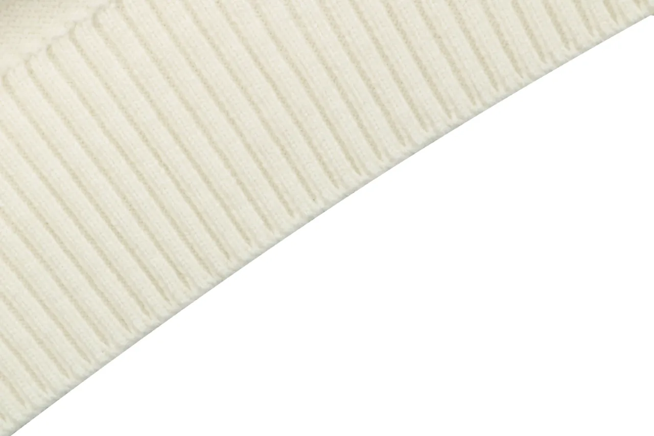 Bottom Hem Details