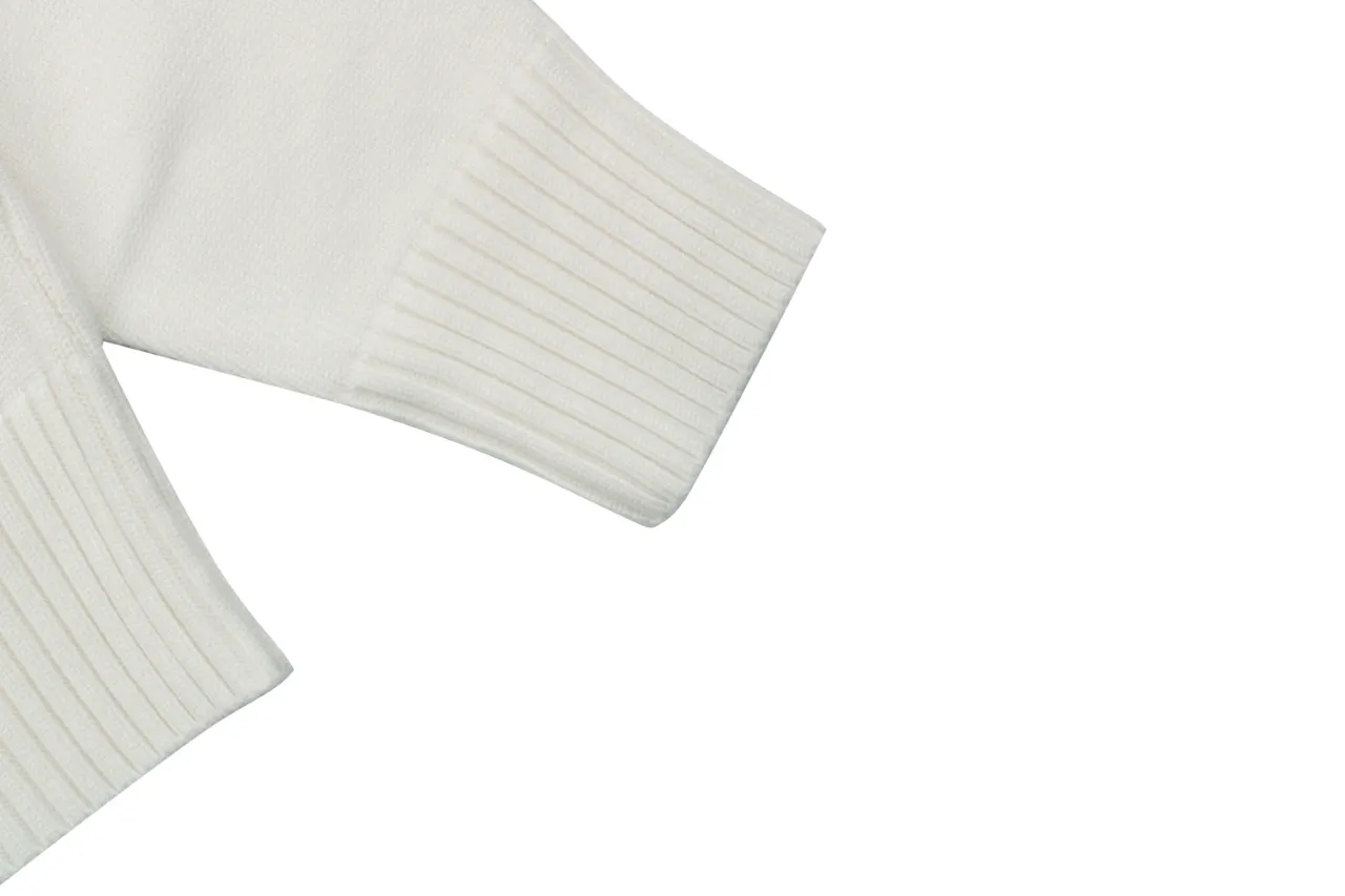 Sleeve Cuff Details