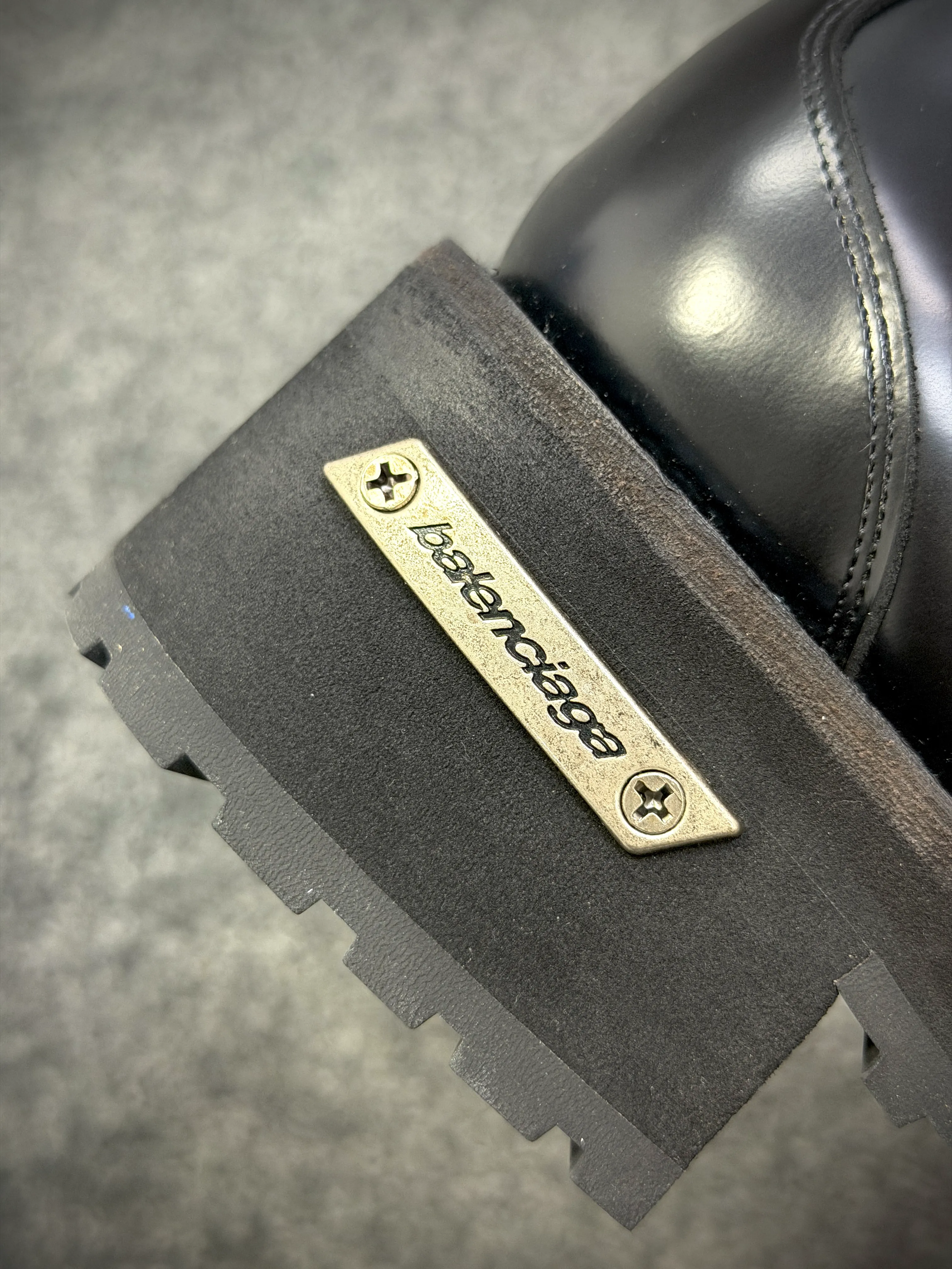 Brand Logo Details