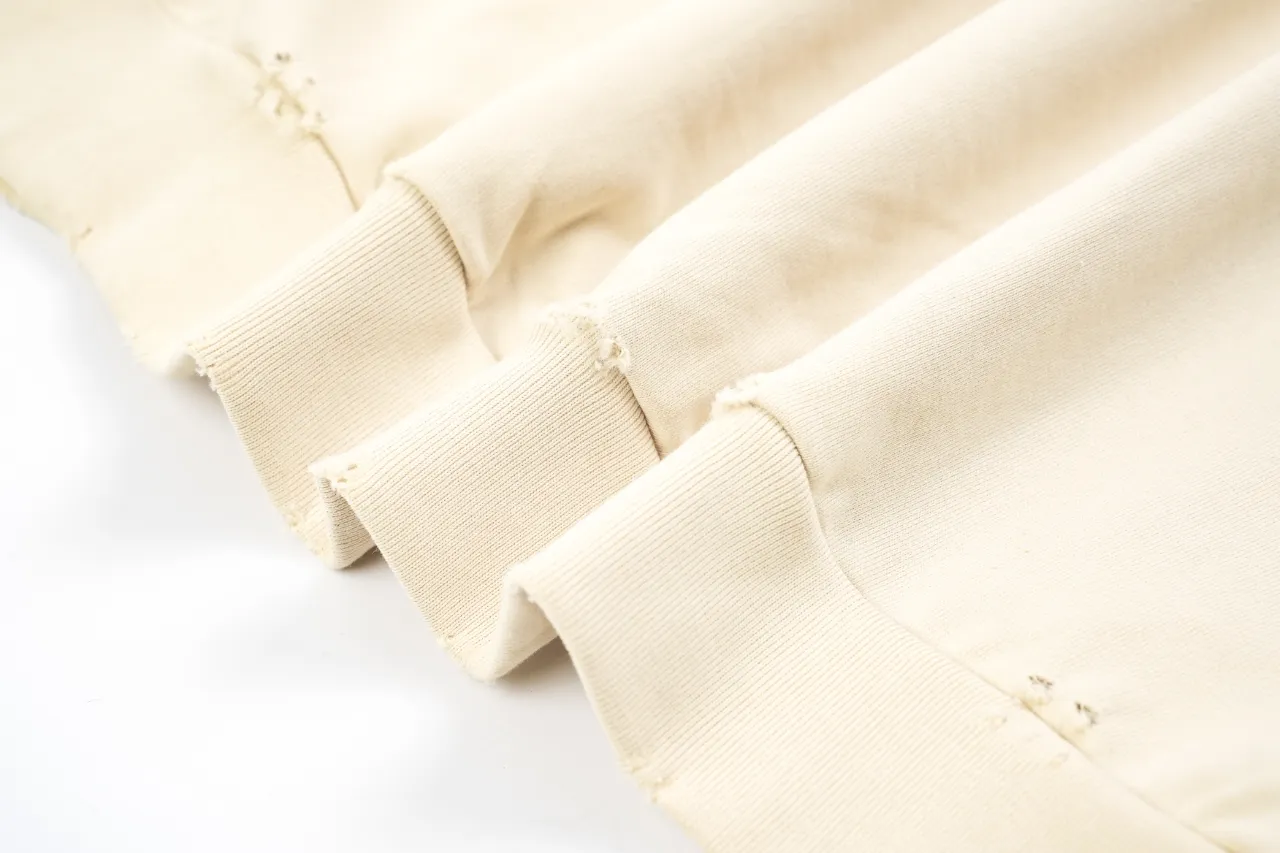 Bottom Hem Details