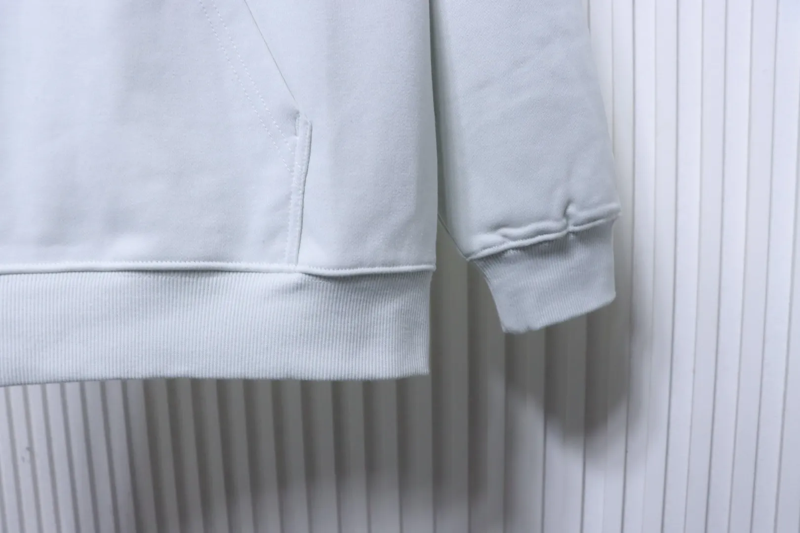 Long Sleeve Details