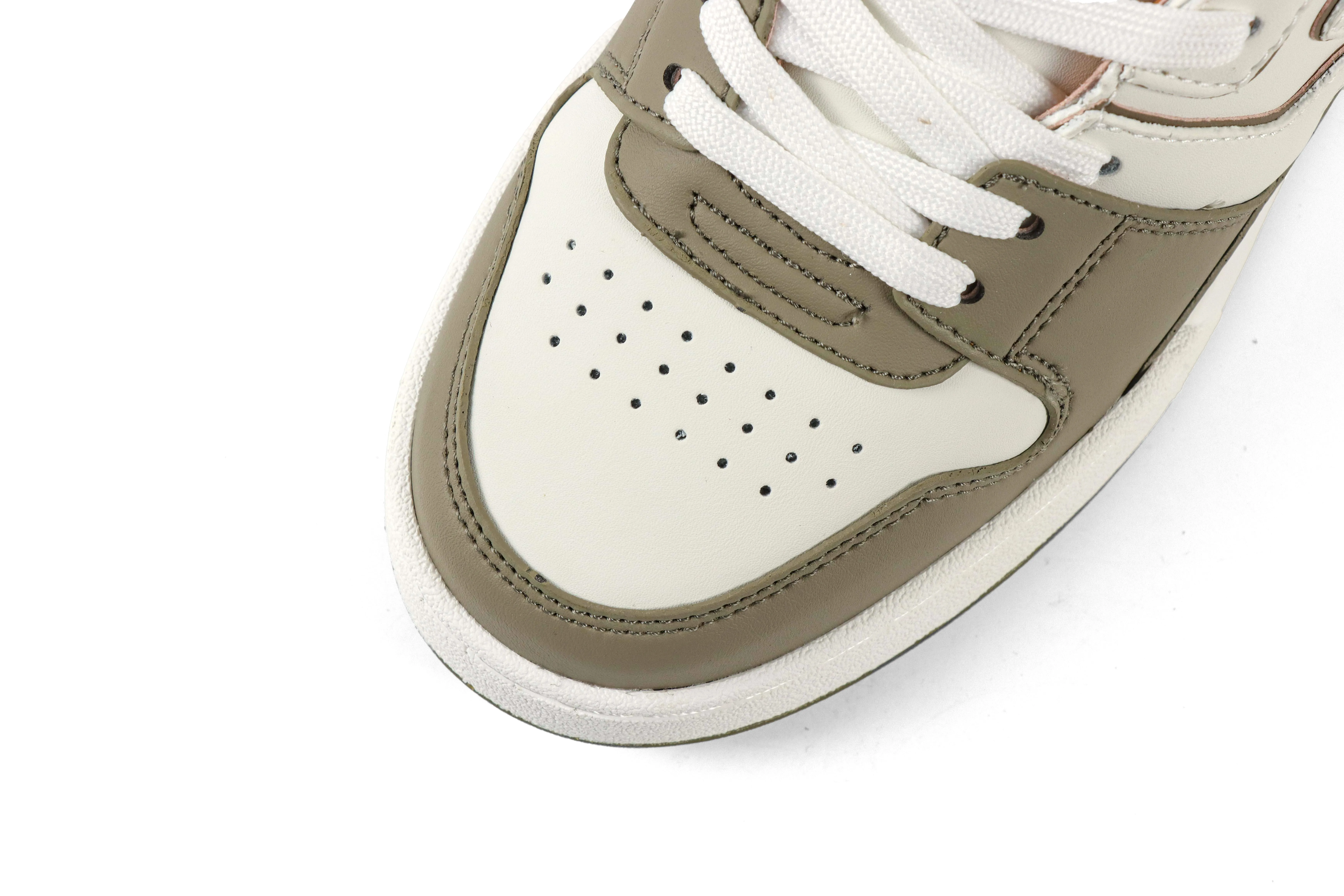 Mesh Toe Box