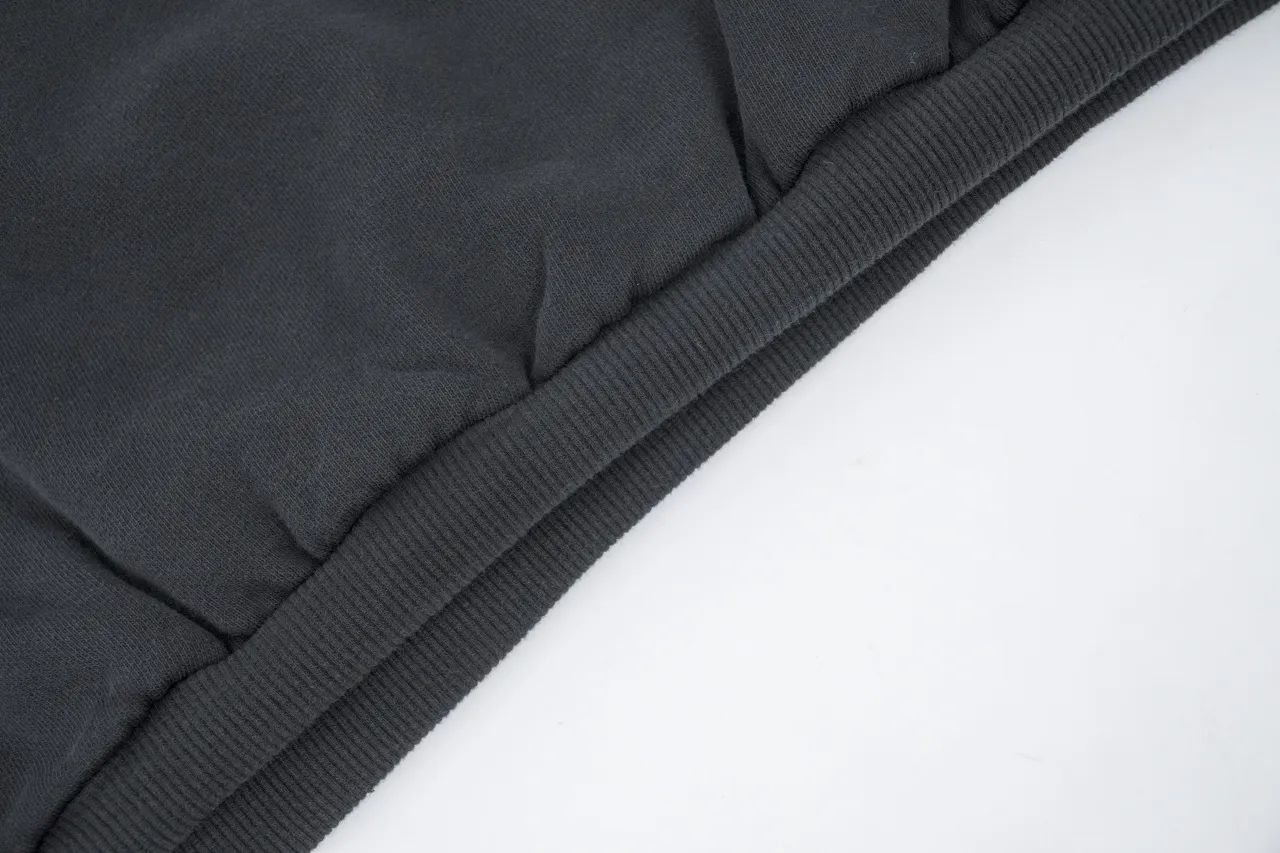 Bottom Hem Details