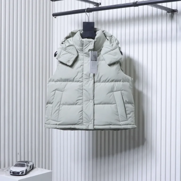 Front View LLM Women's Four-Panel Goose Down Puffer Vest