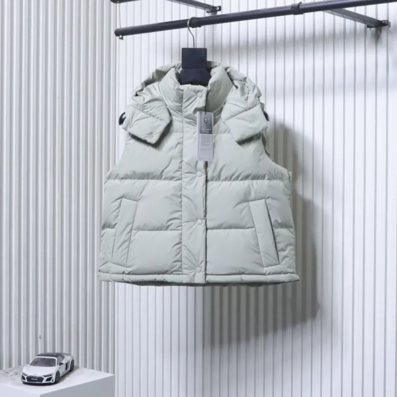 LLM Women's Four-Panel Goose Down Puffer Vest