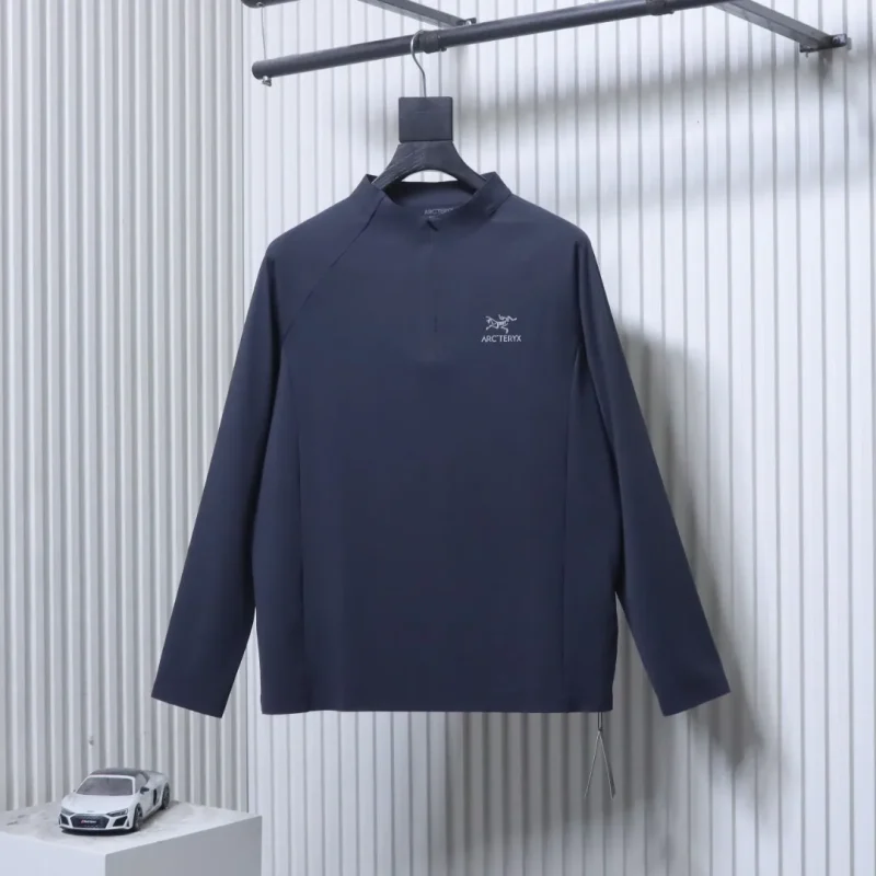 Lightweight Quick-Dry Half-Zip Stand Collar Long Sleeve Shirt
