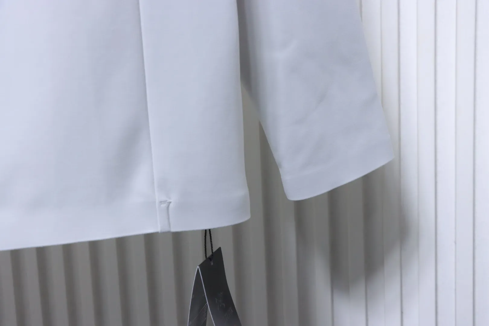 Long Sleeve Details