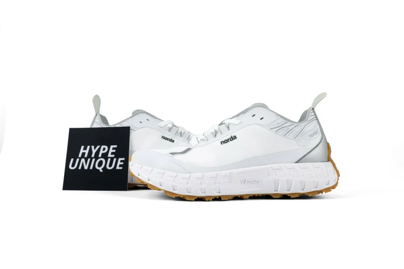 Norda 001 "White Gum" Vibram Sneakers