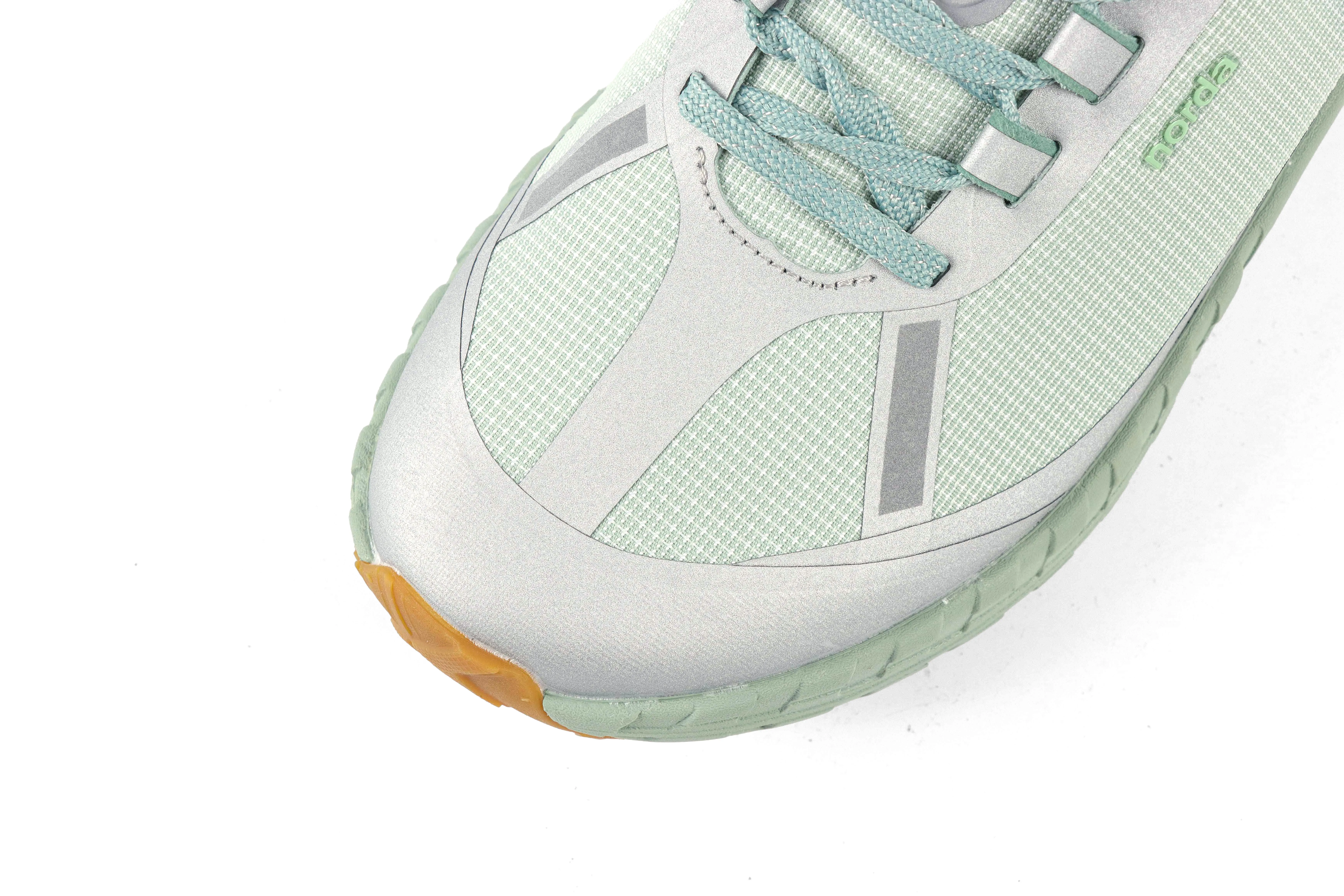 Mesh Toe Box