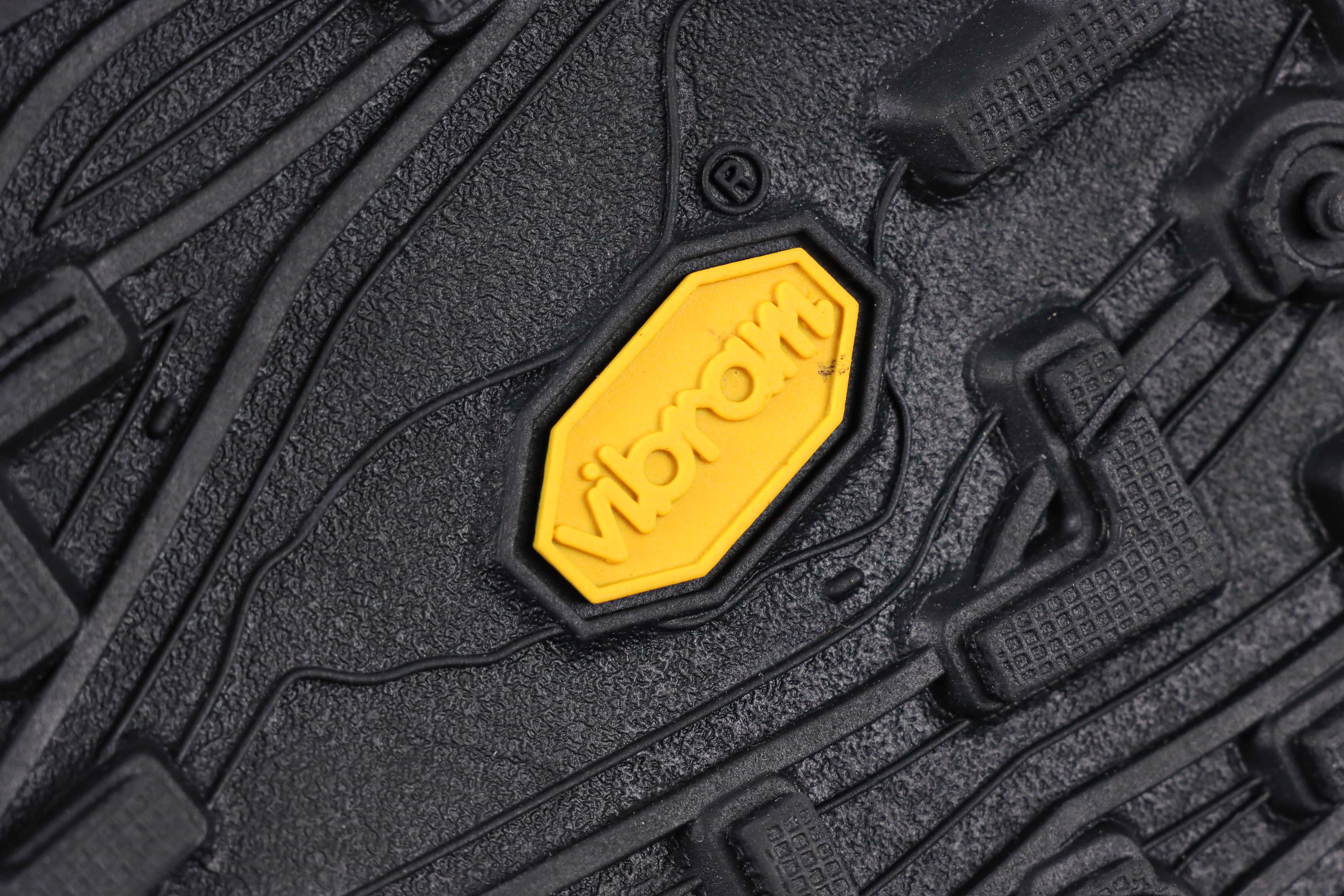 Bottom Outsole Logo Details
