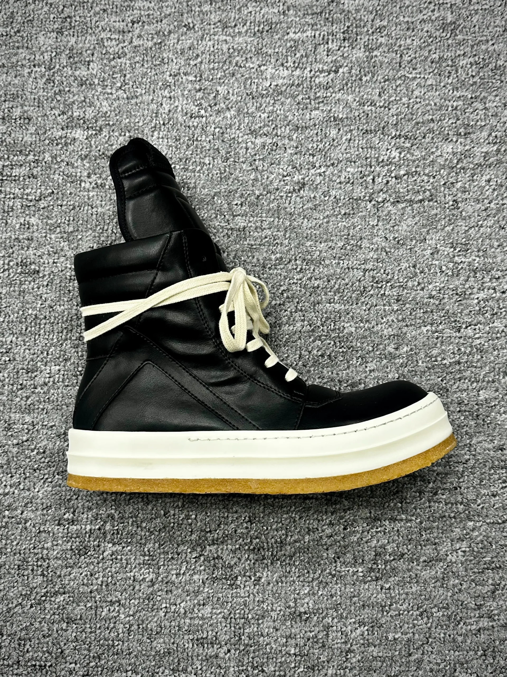 R 0wens Creep Geobasket Black Milk Leather Sneakers Right Side View