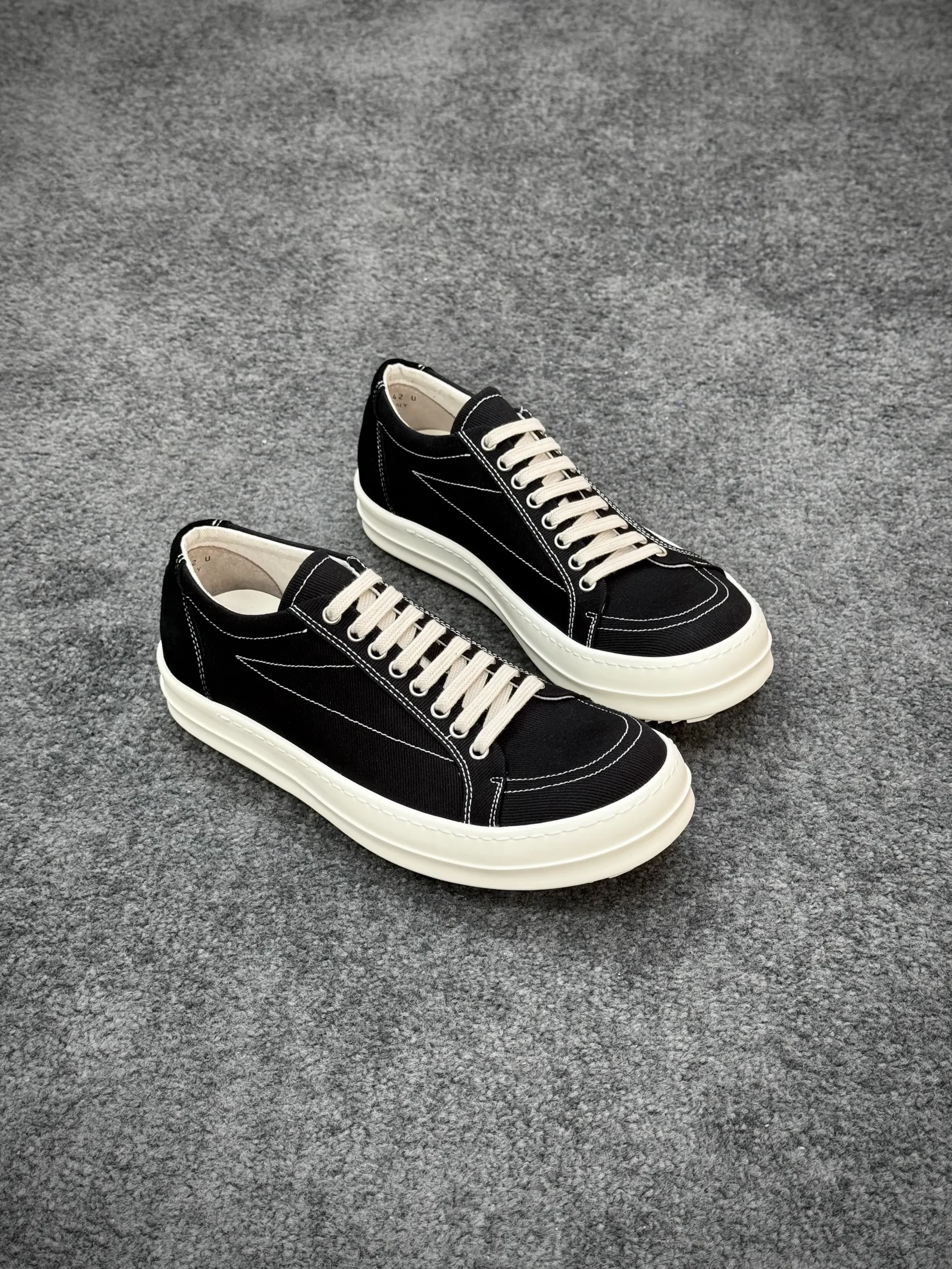 Angeled View R 0wens DRKSHDW Penta Vintage Black Milk Sneakers
