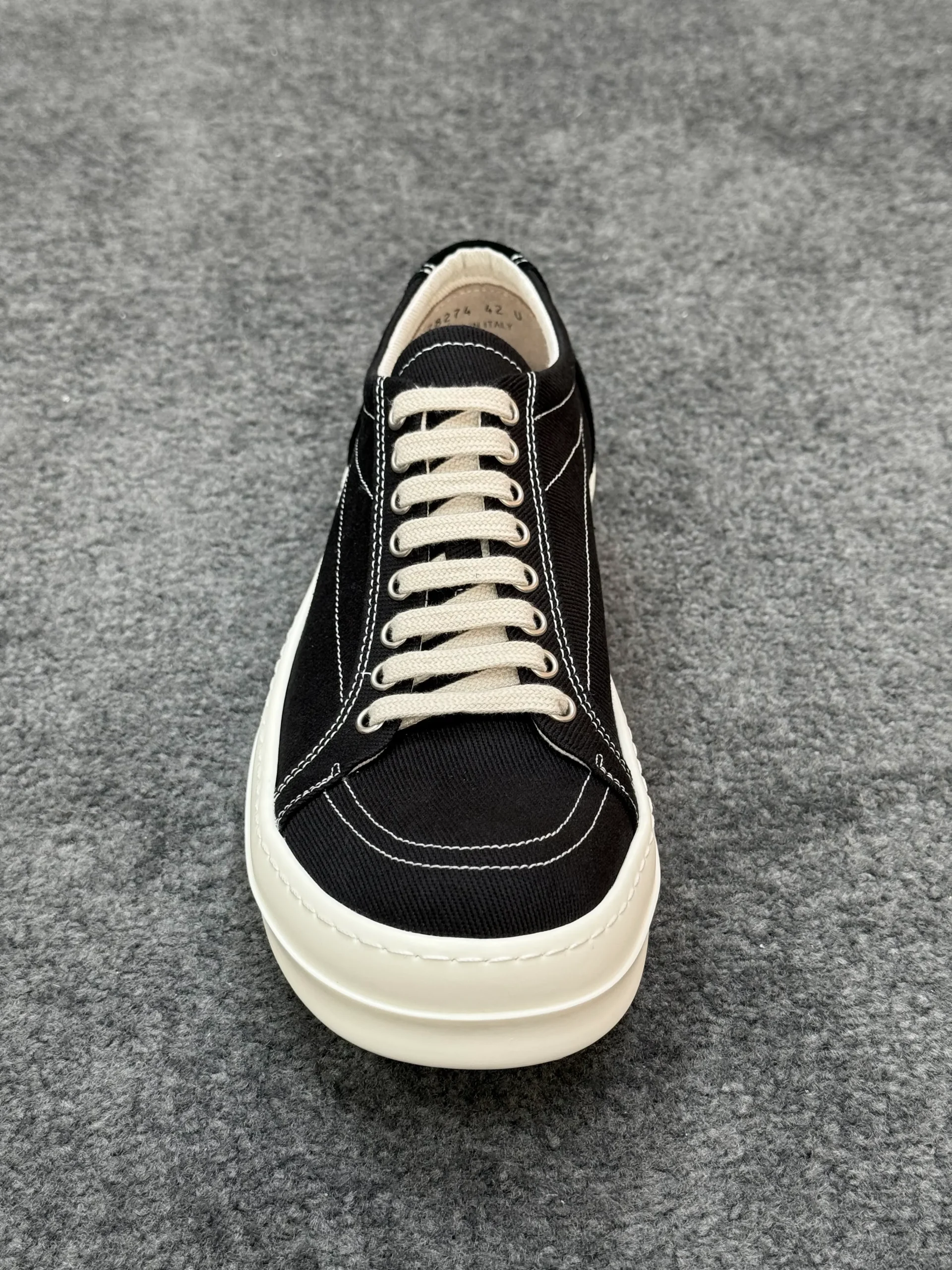 R 0wens DRKSHDW Penta Vintage Black Milk Sneakers Right Side Detail