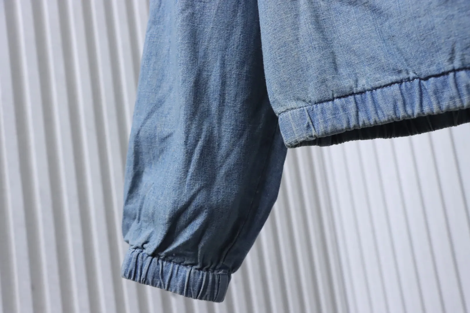 Long Sleeve Details