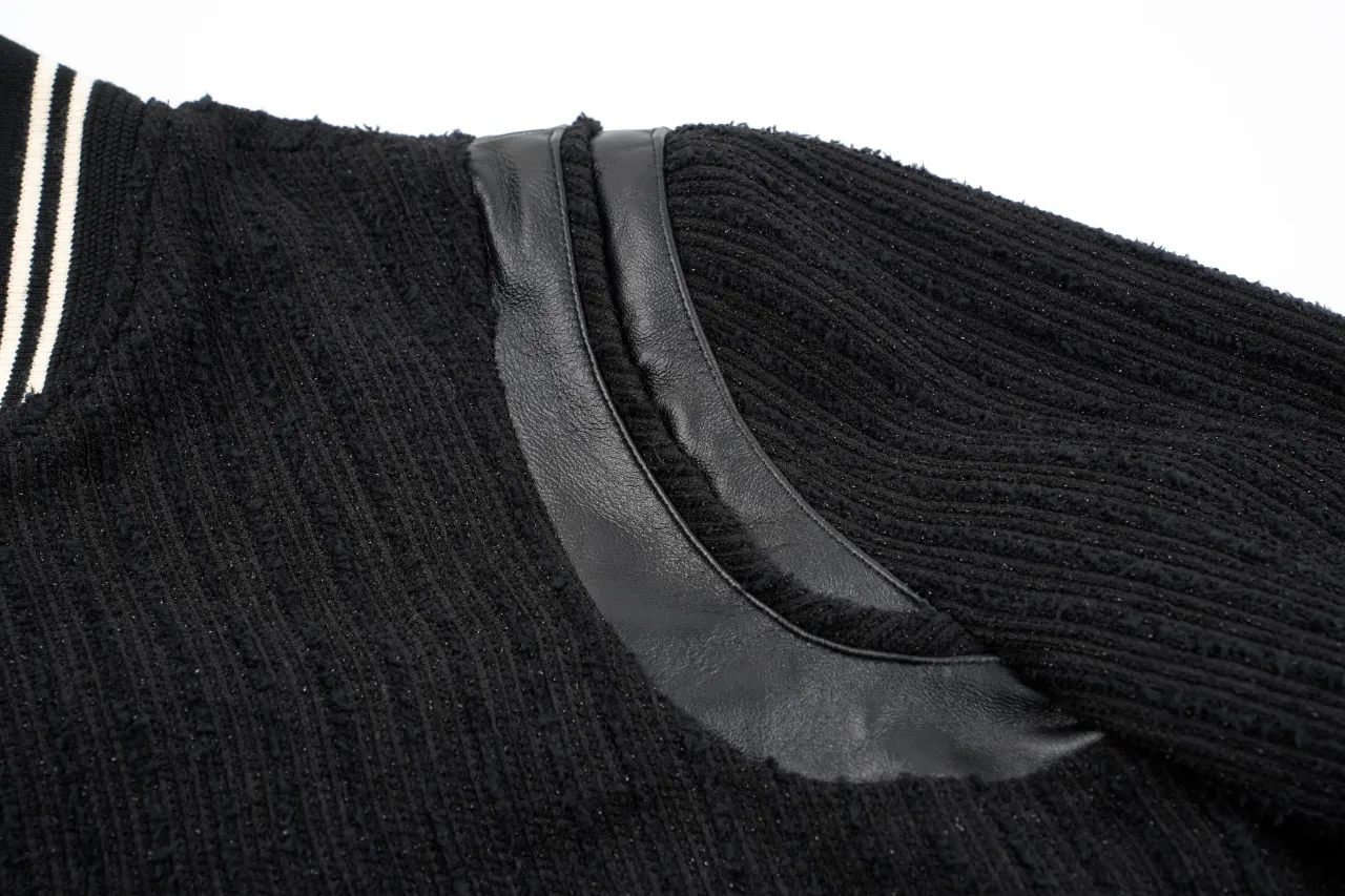 Shoulder Details