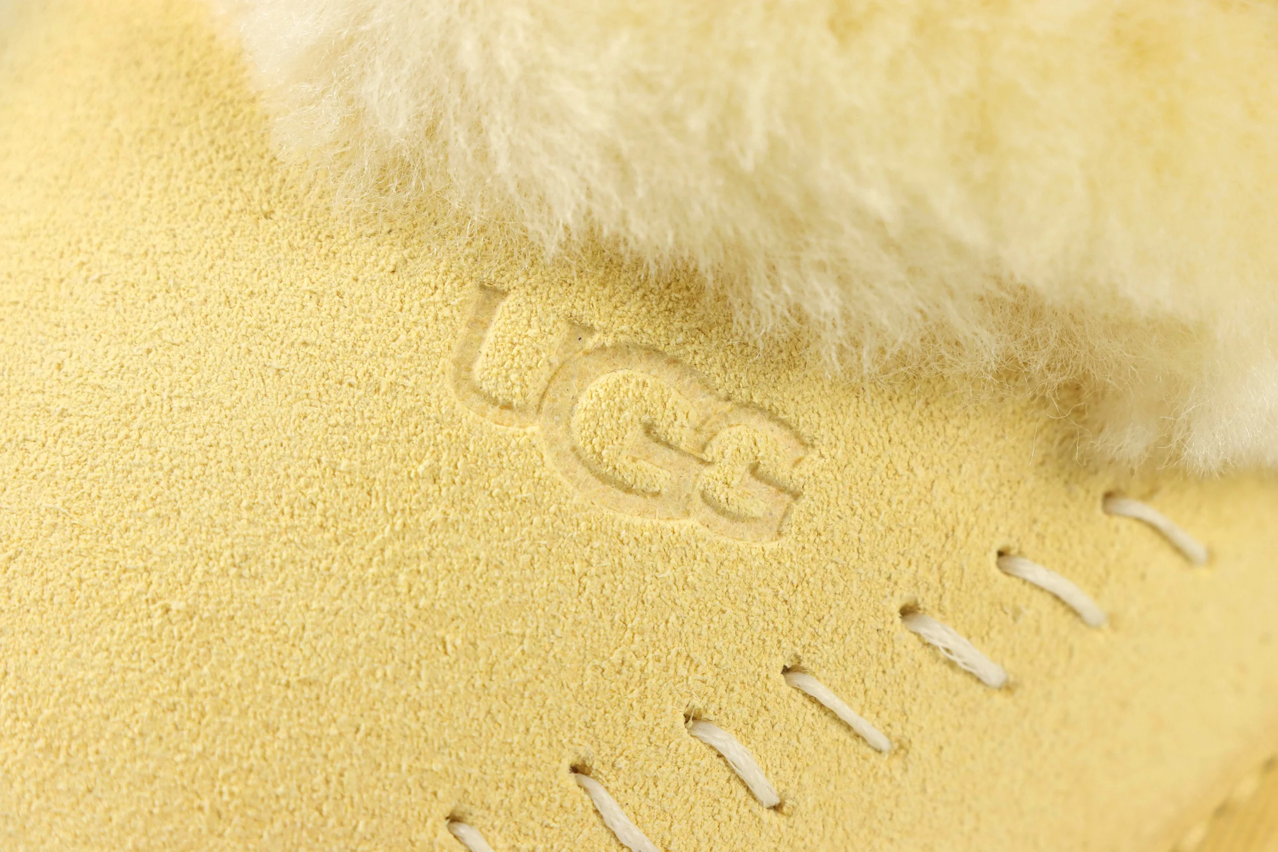 UGG Embroided Details